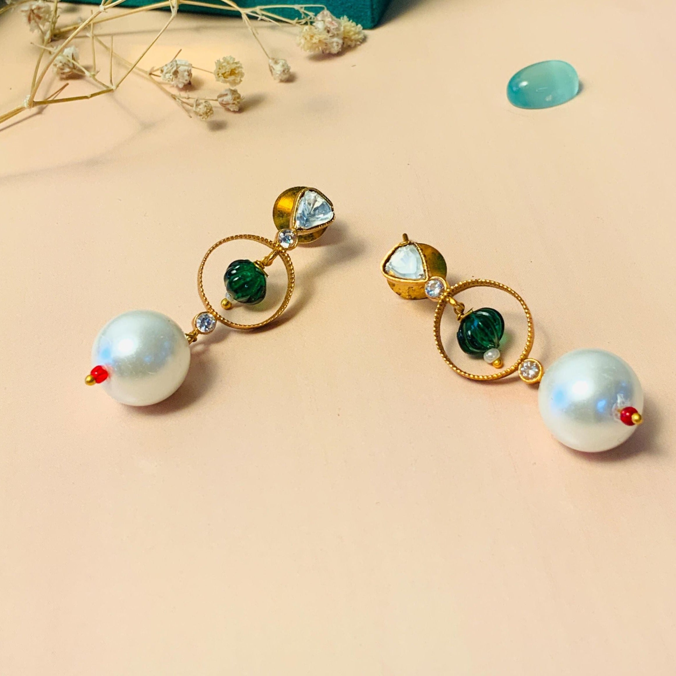Sophisticated Gold Plated Glass Polki Stud