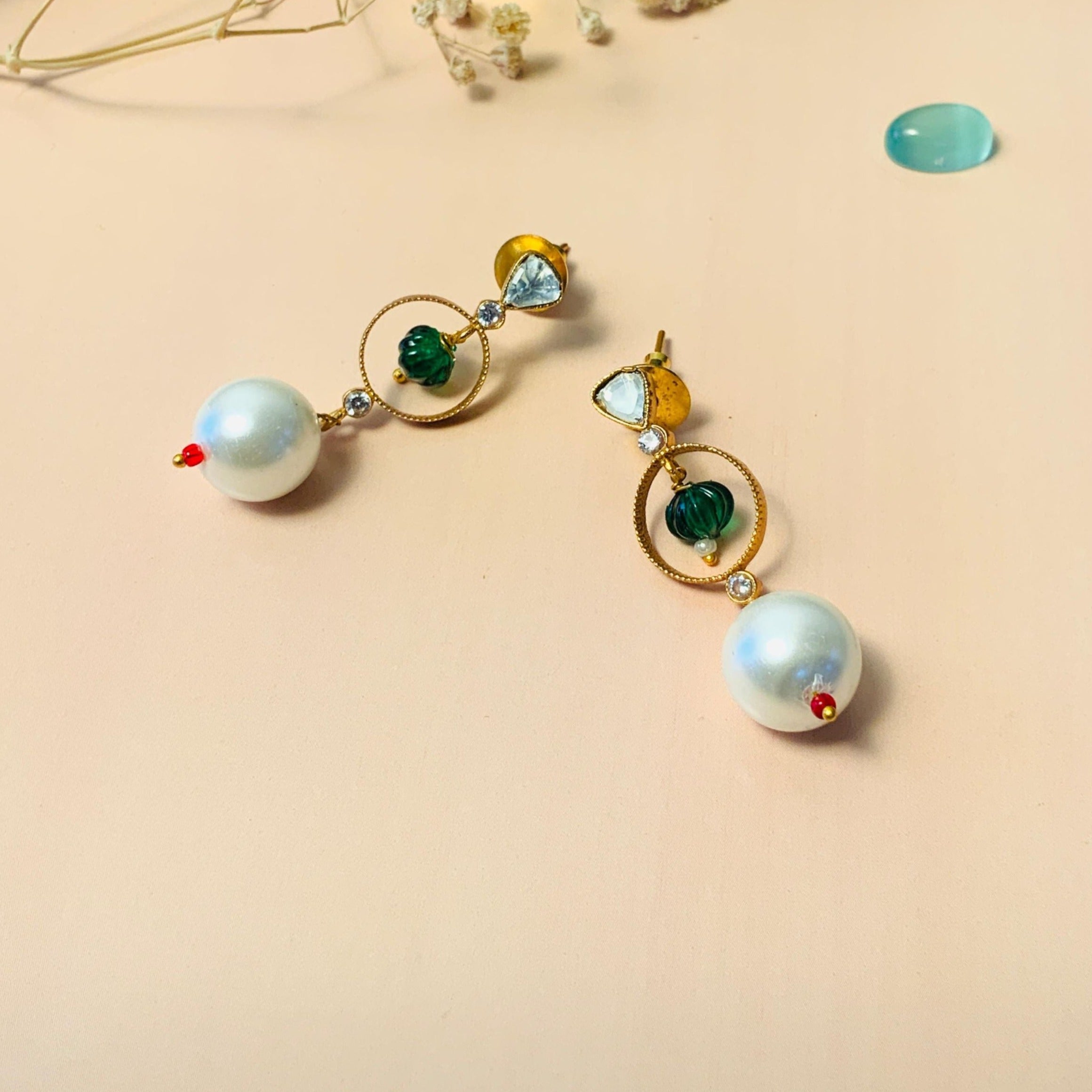 Sophisticated Gold Plated Glass Polki Stud