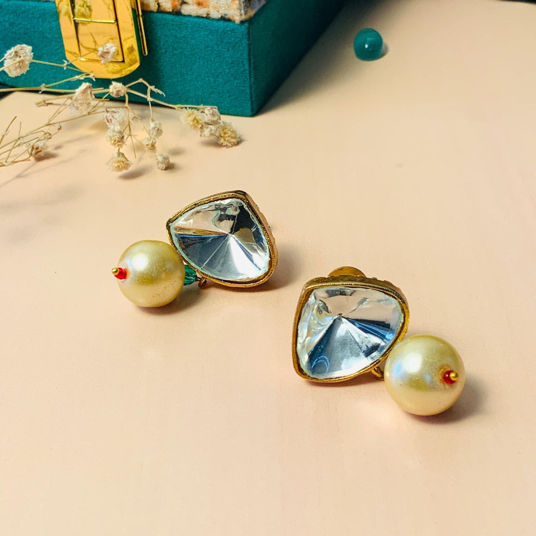 Charming Polki Stud Earring - Abdesignsjewellery