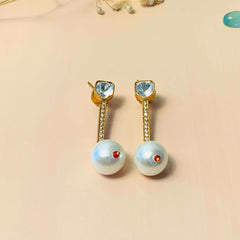 Alluring Gold Plated Glass Kundan Polki Studs