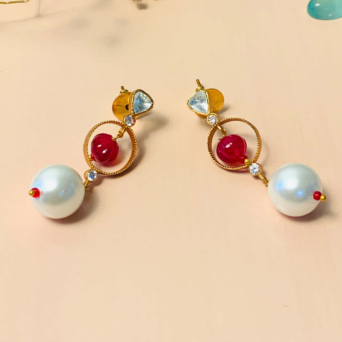 Sophisticated Gold Plated Glass Polki Stud