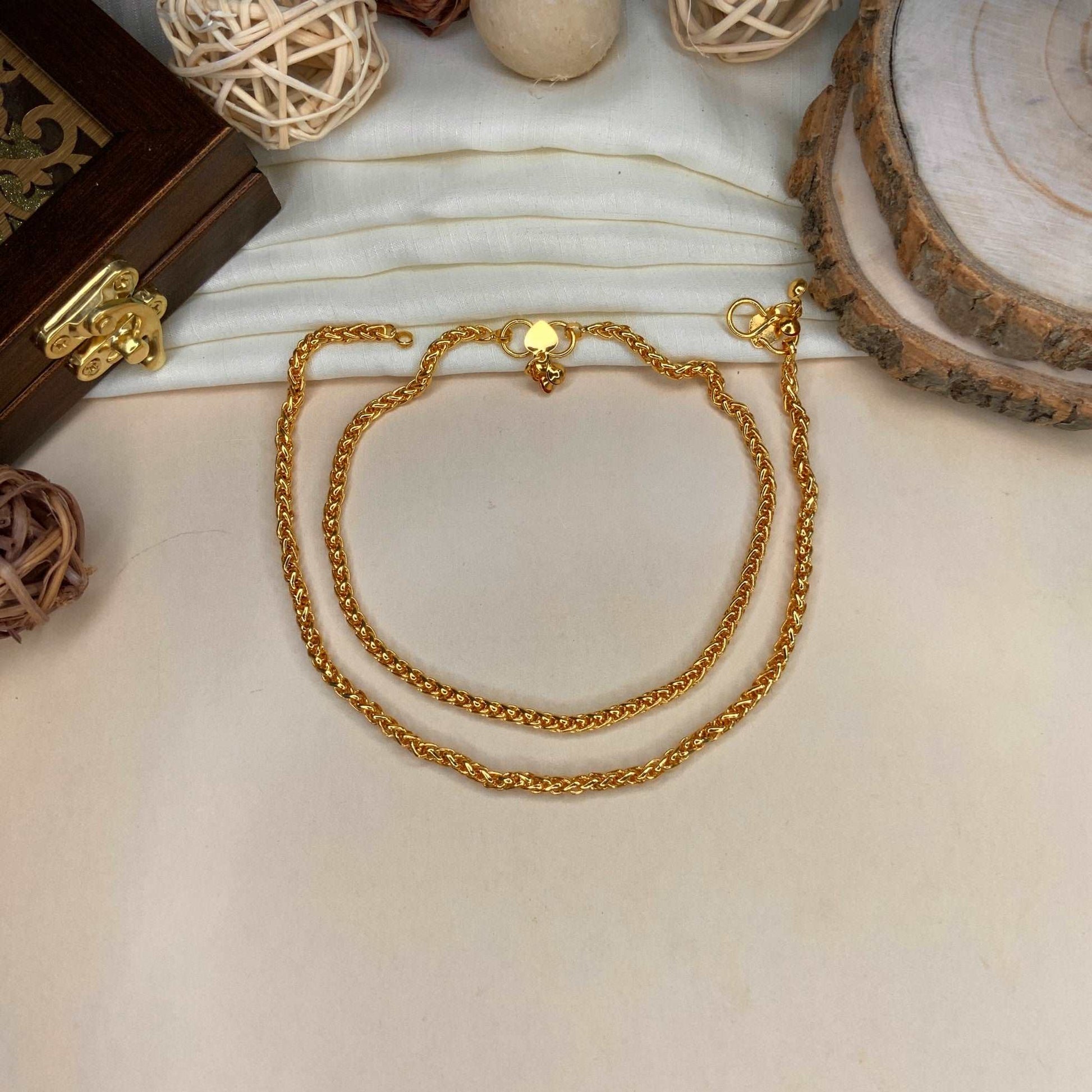 ANTIQUE GOLDEN PLATED ANKLET - Abdesignsjewellery