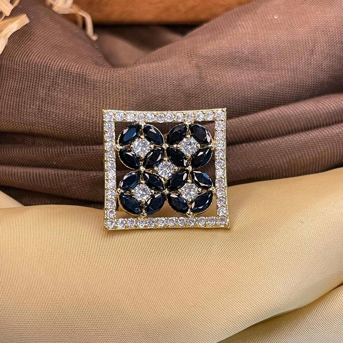 Alluring Black Flower Ring - Abdesignsjewellery