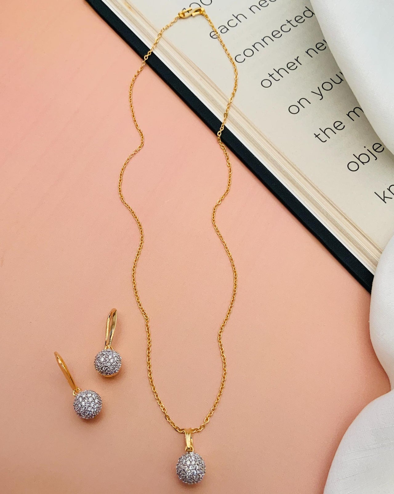 Daily Wear Gold Plated Pendant Chain