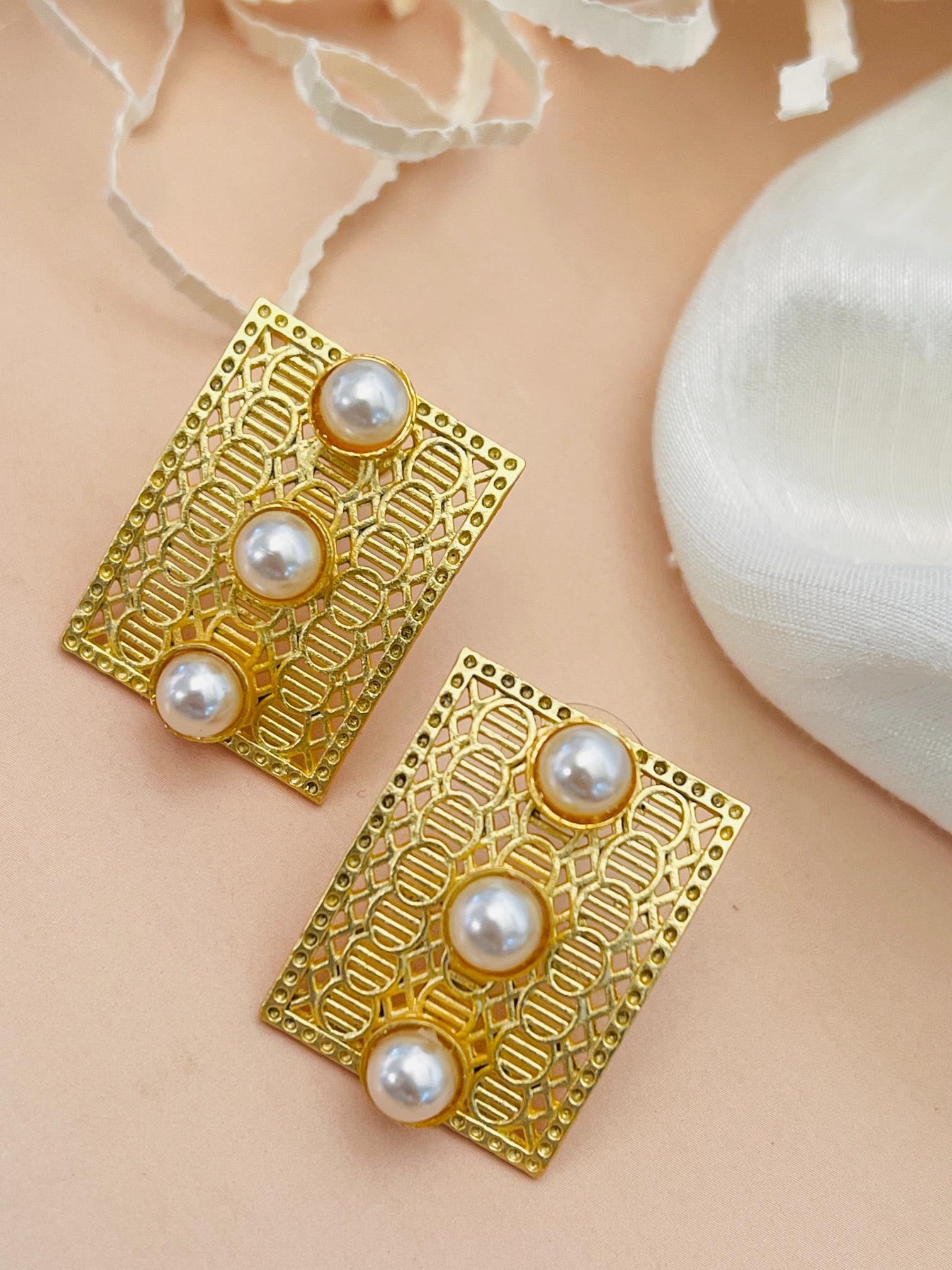 Buy Earrings Online 