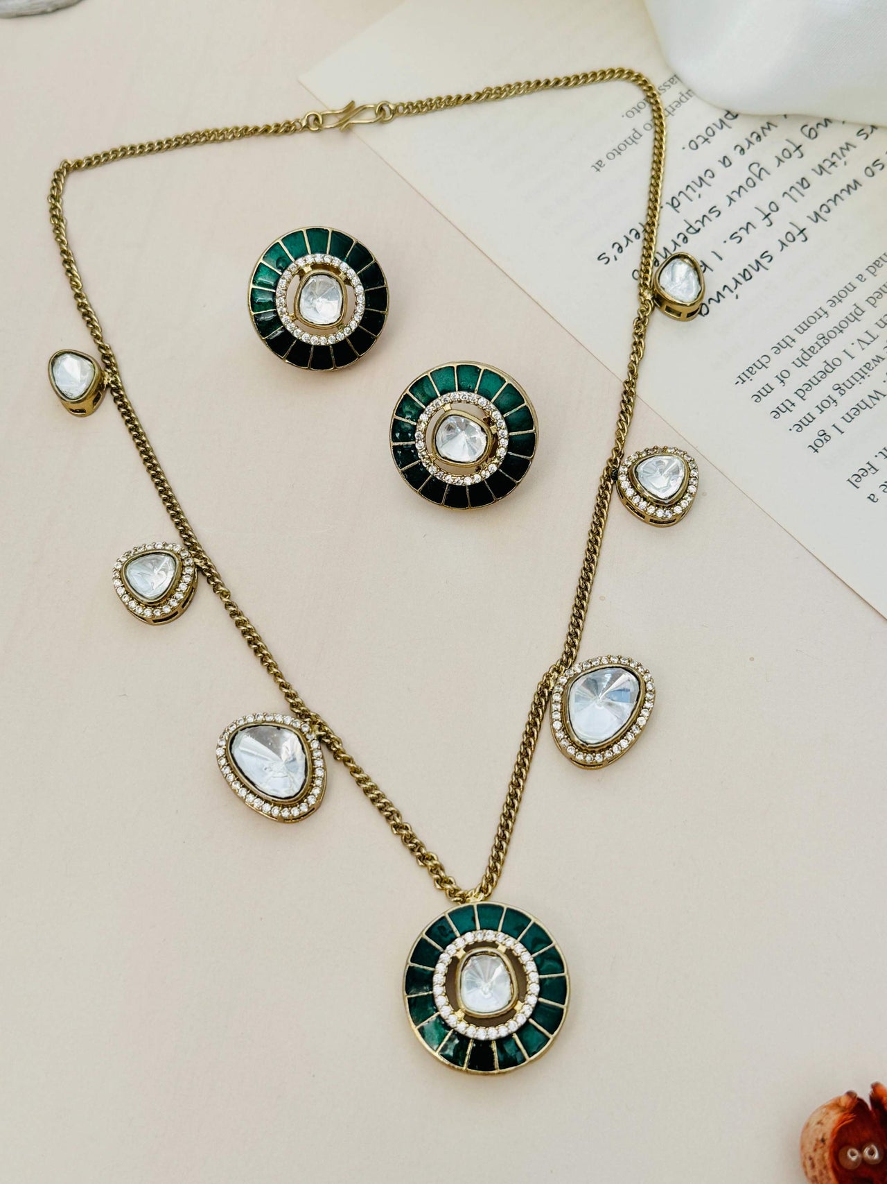 Pendant Set