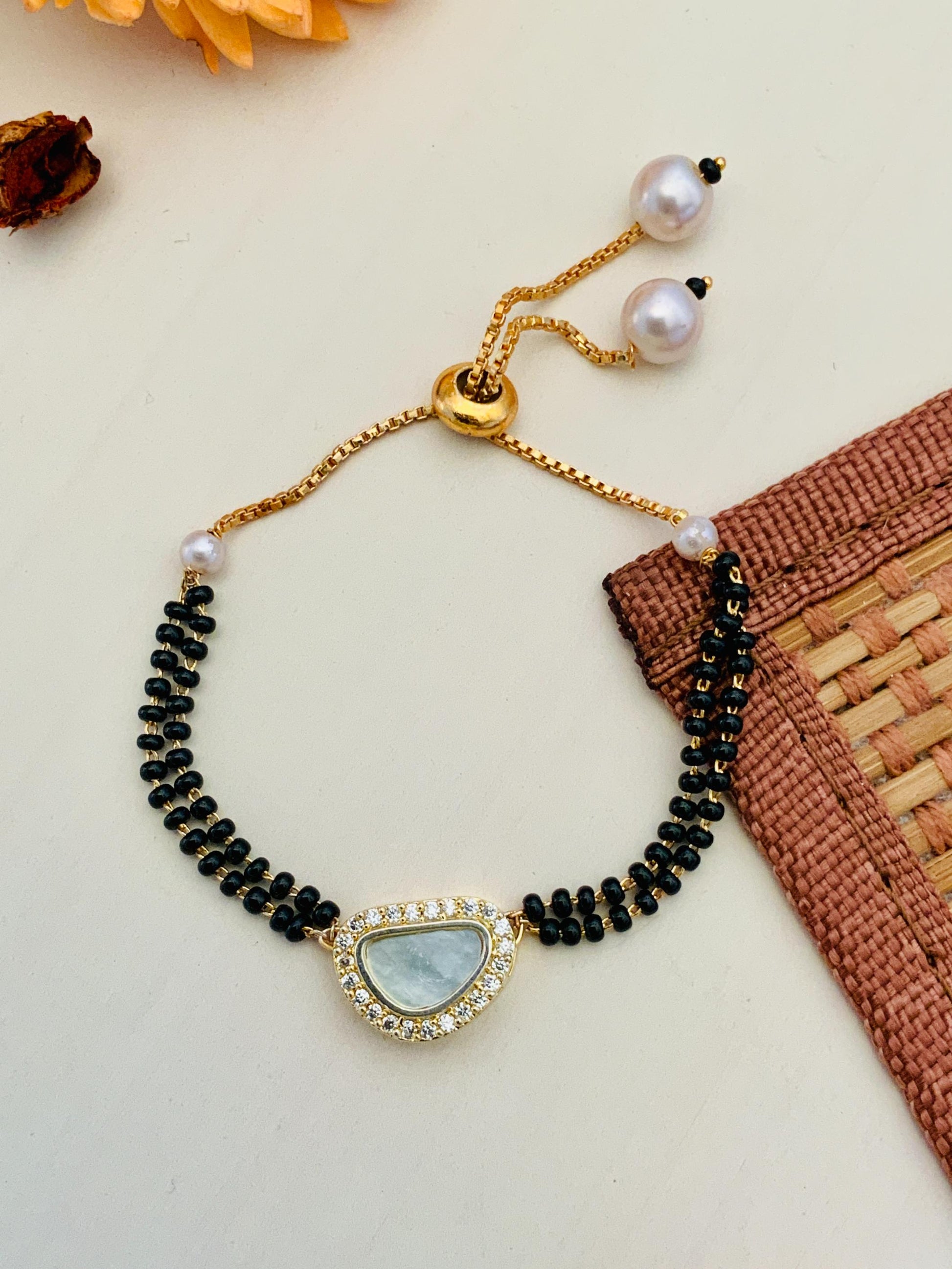 Hand Mangalsutra Online