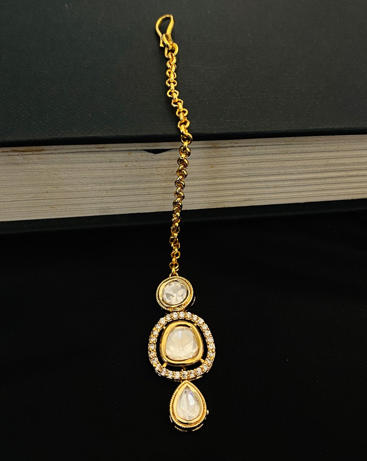 Gold Plated Royal Polki Kundan Maangtikka - Abdesignsjewellery