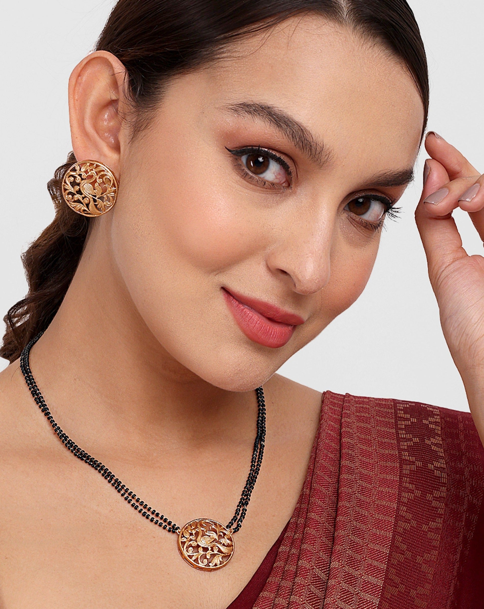 Antique Gold Round Peacock Mangalsutra & Earrings - Abdesignsjewellery