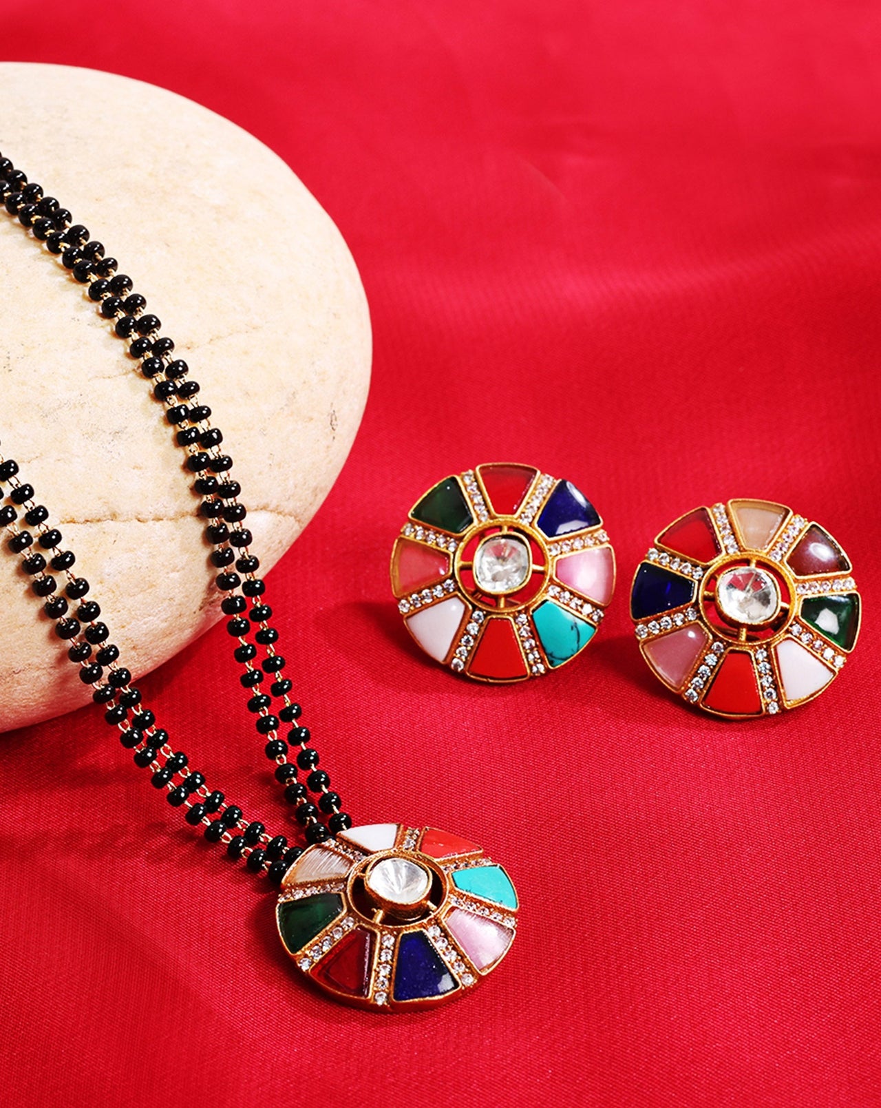 Beautiful Navratna Round Pendant & Earrings - Abdesignsjewellery