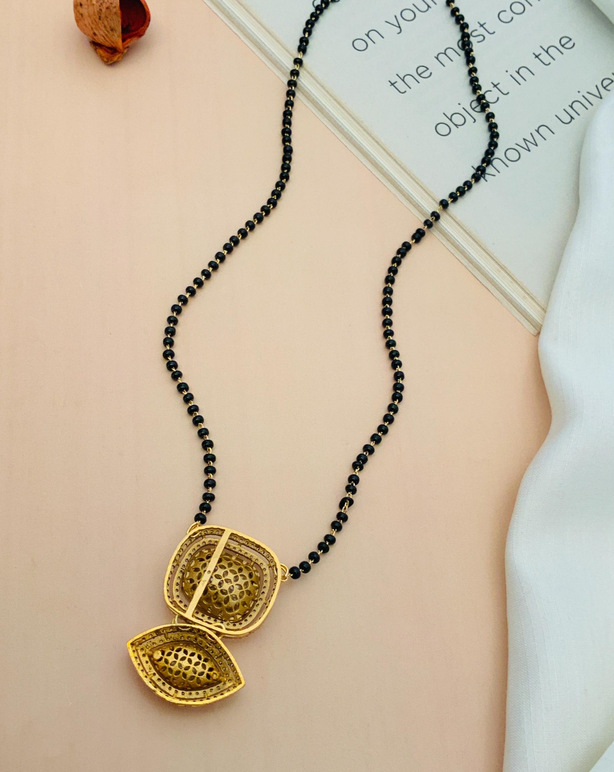 Buy Polki Mangalsutra Online 