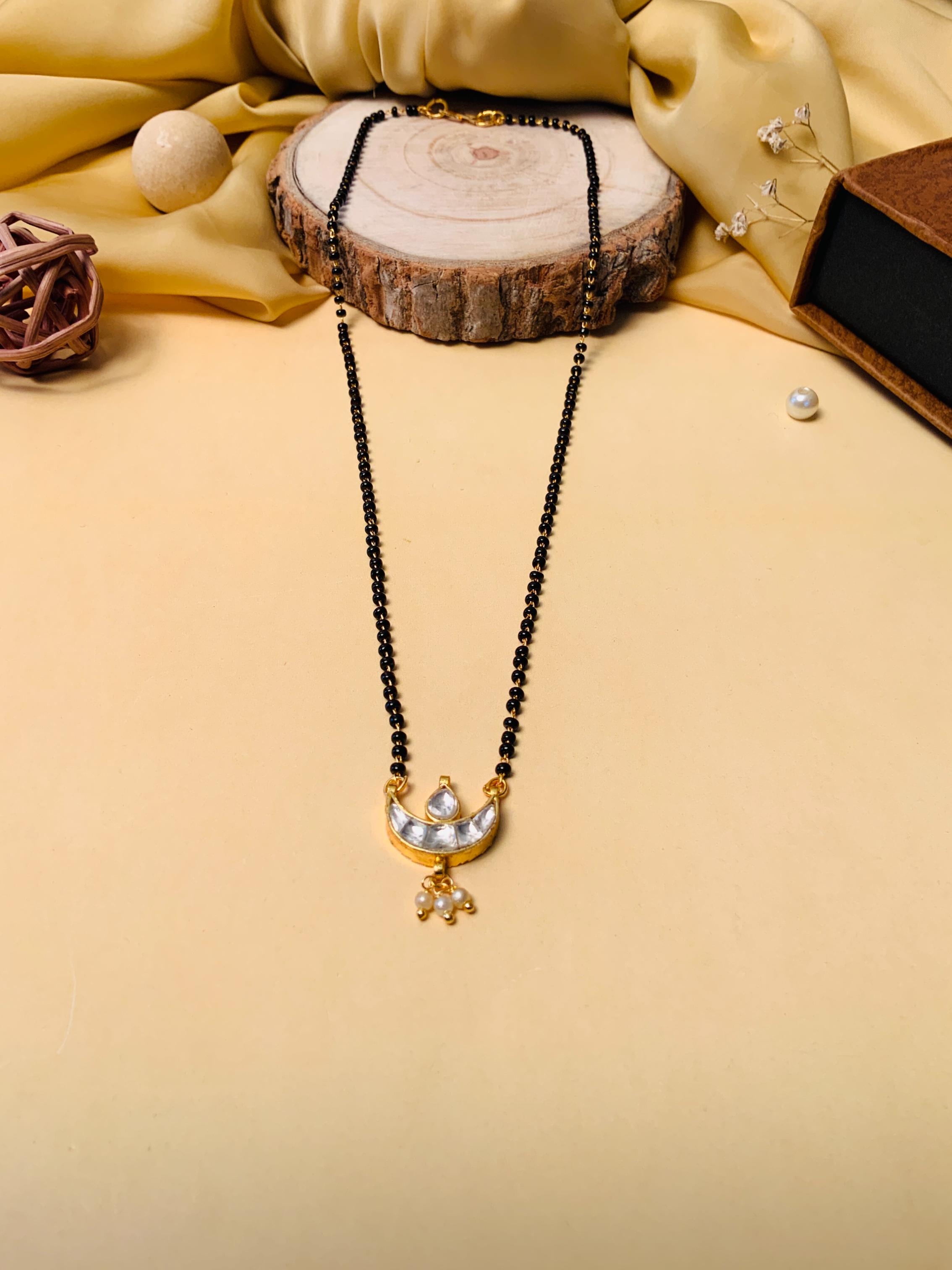 Mesmerising Gold Plated Pachi Kundan Pearl Drop Mangalsutra