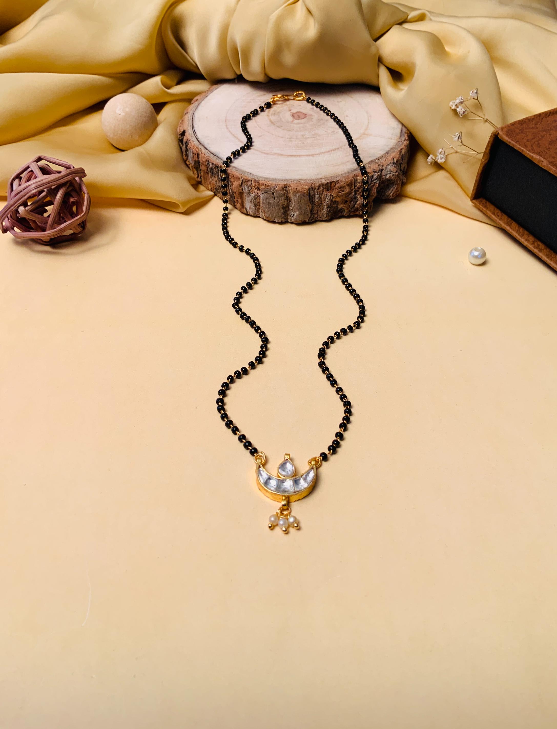 Mesmerising Gold Plated Pachi Kundan Pearl Drop Mangalsutra
