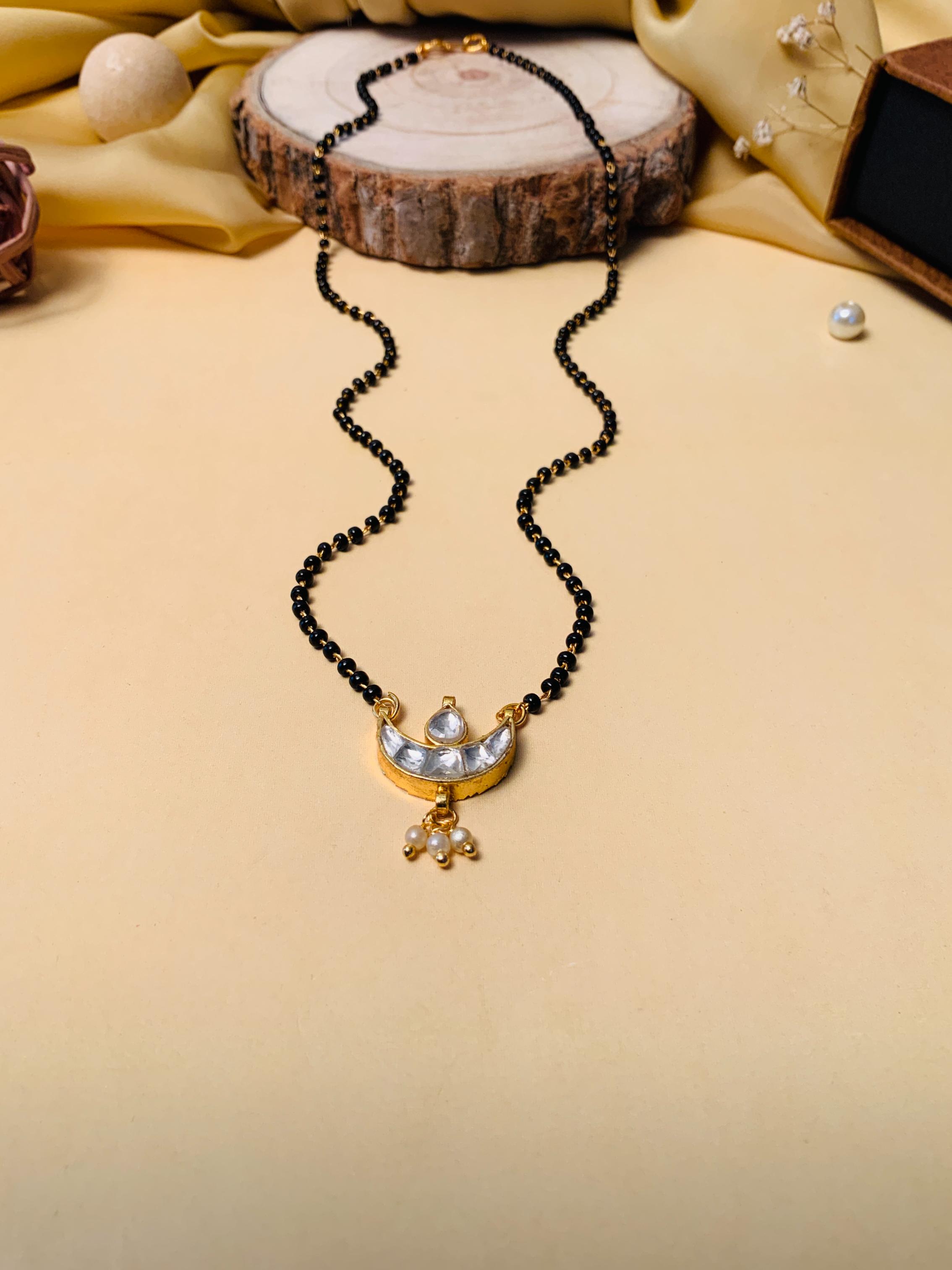 Mesmerising Gold Plated Pachi Kundan Pearl Drop Mangalsutra