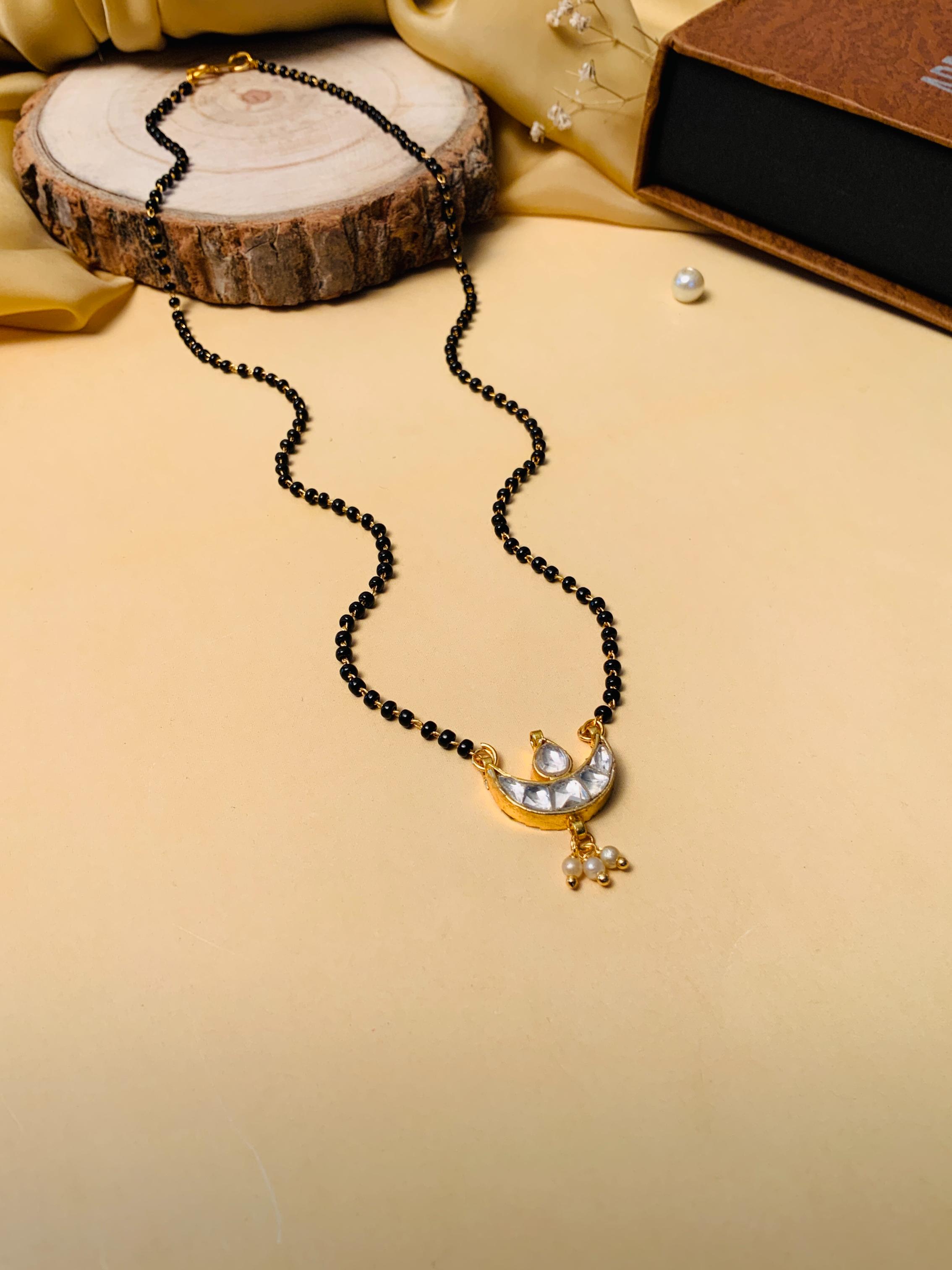 Mesmerising Gold Plated Pachi Kundan Pearl Drop Mangalsutra