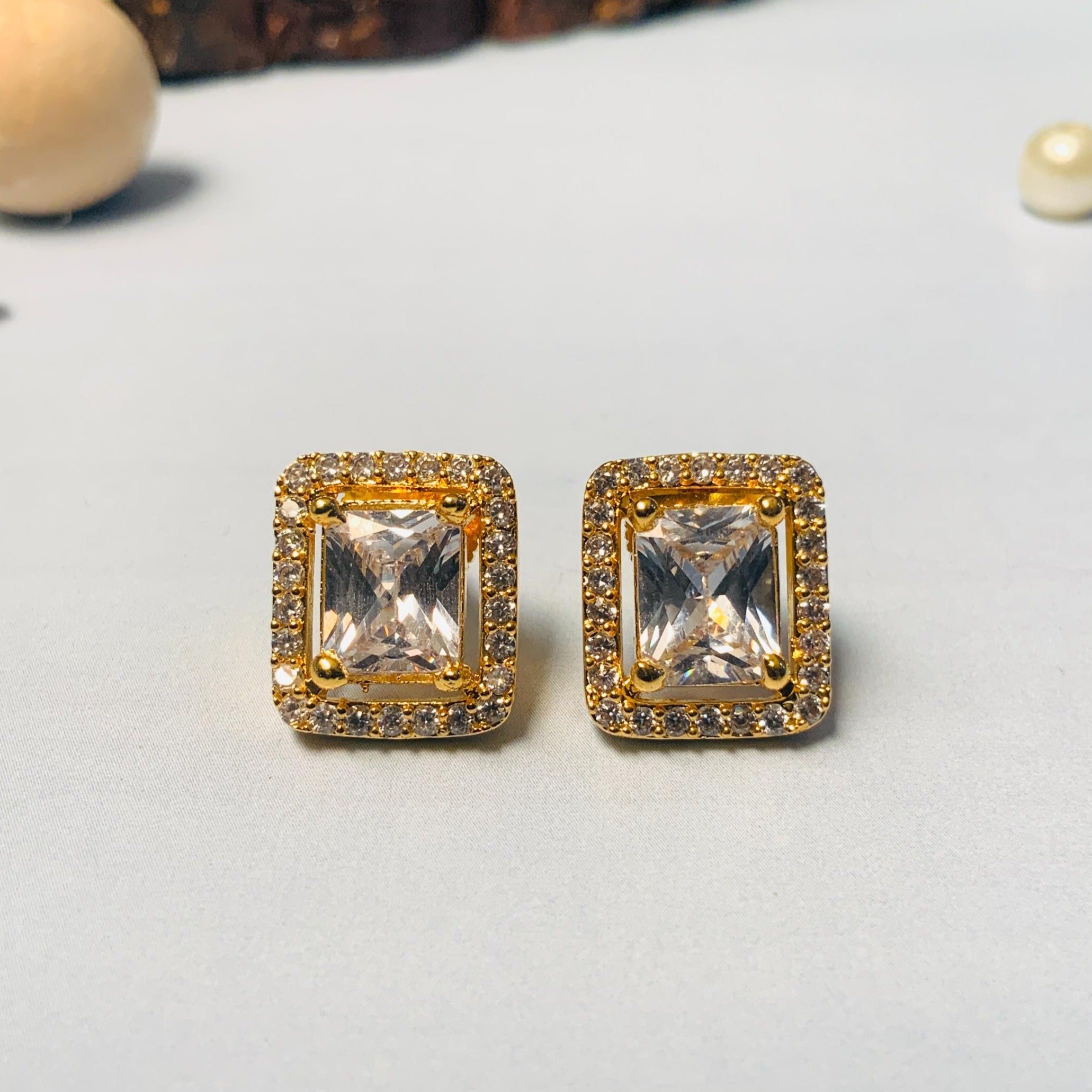 HQ Studs 