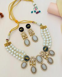 Thumbnail for Buy Bridal Necklace Online 