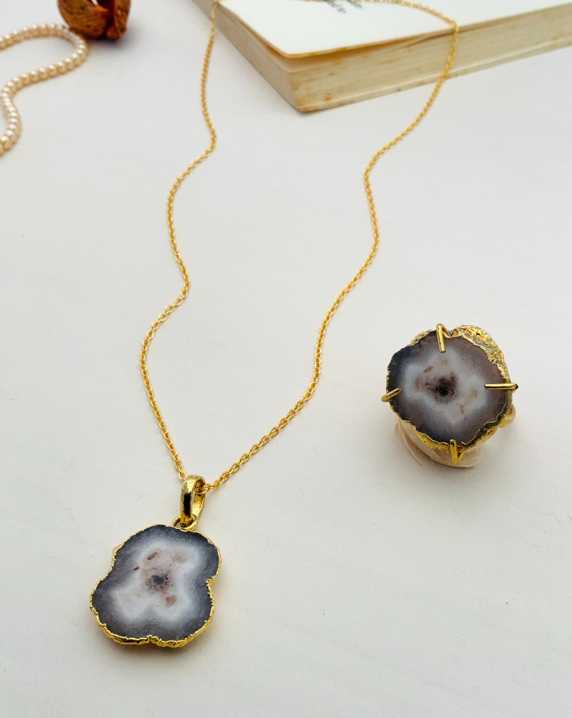 Beautiful Black Druzy Stone Design Pendant Chain Combo - Abdesignsjewellery