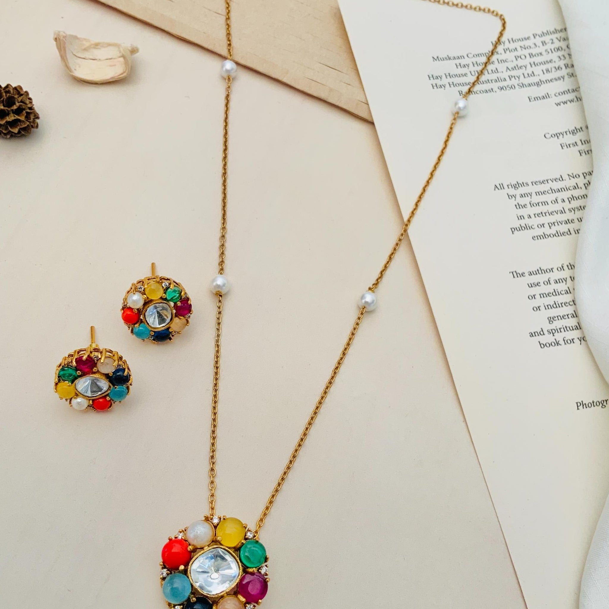 Navratna Pendant Chain Combo