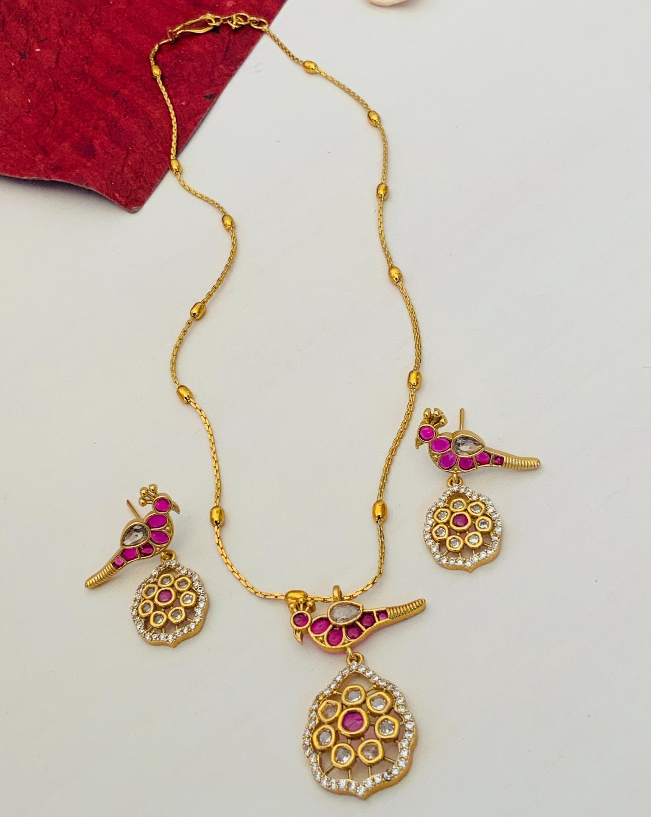Abdesigns Gold Plated Parrot Pendant Set
