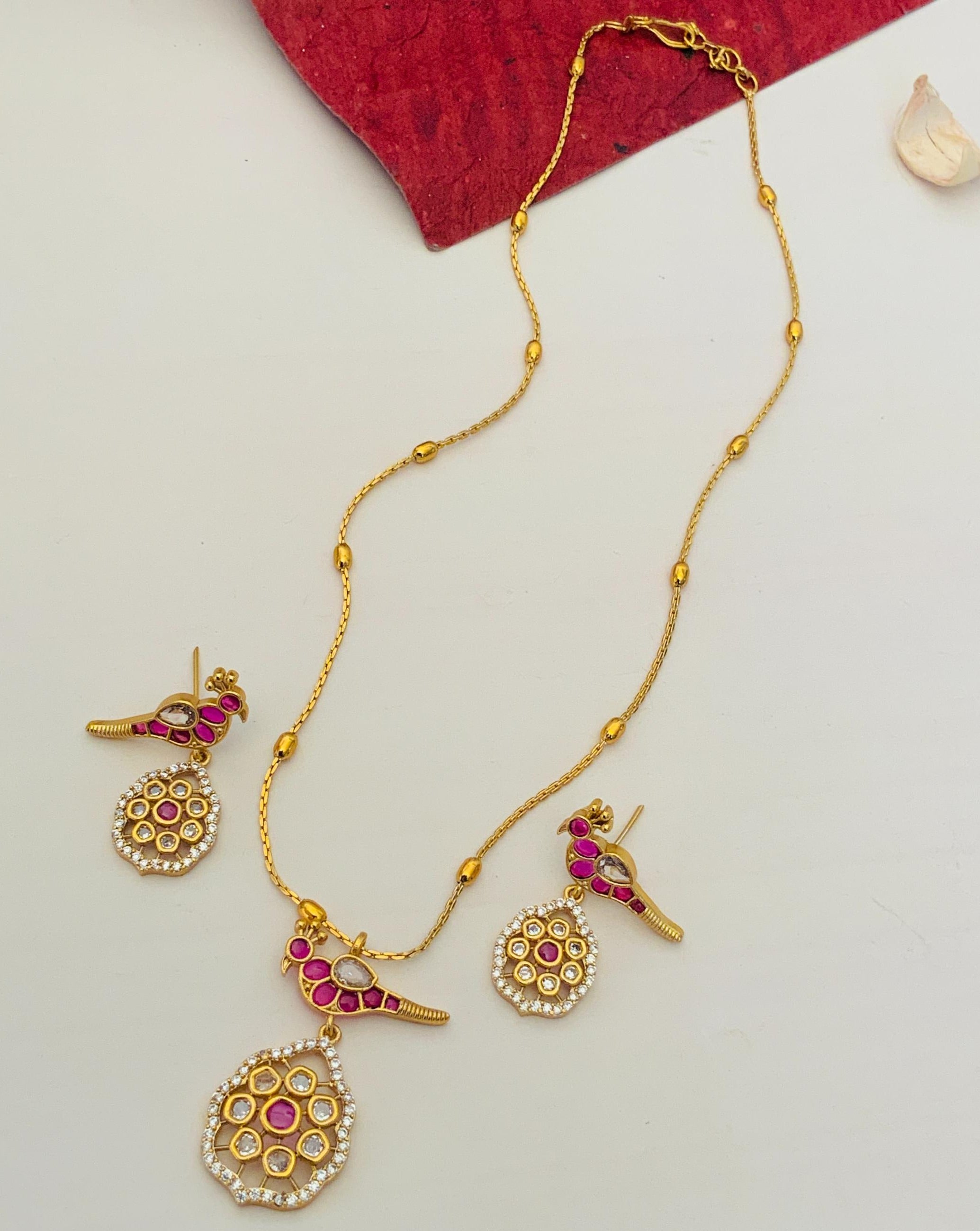 Abdesigns Gold Plated Parrot Pendant Set