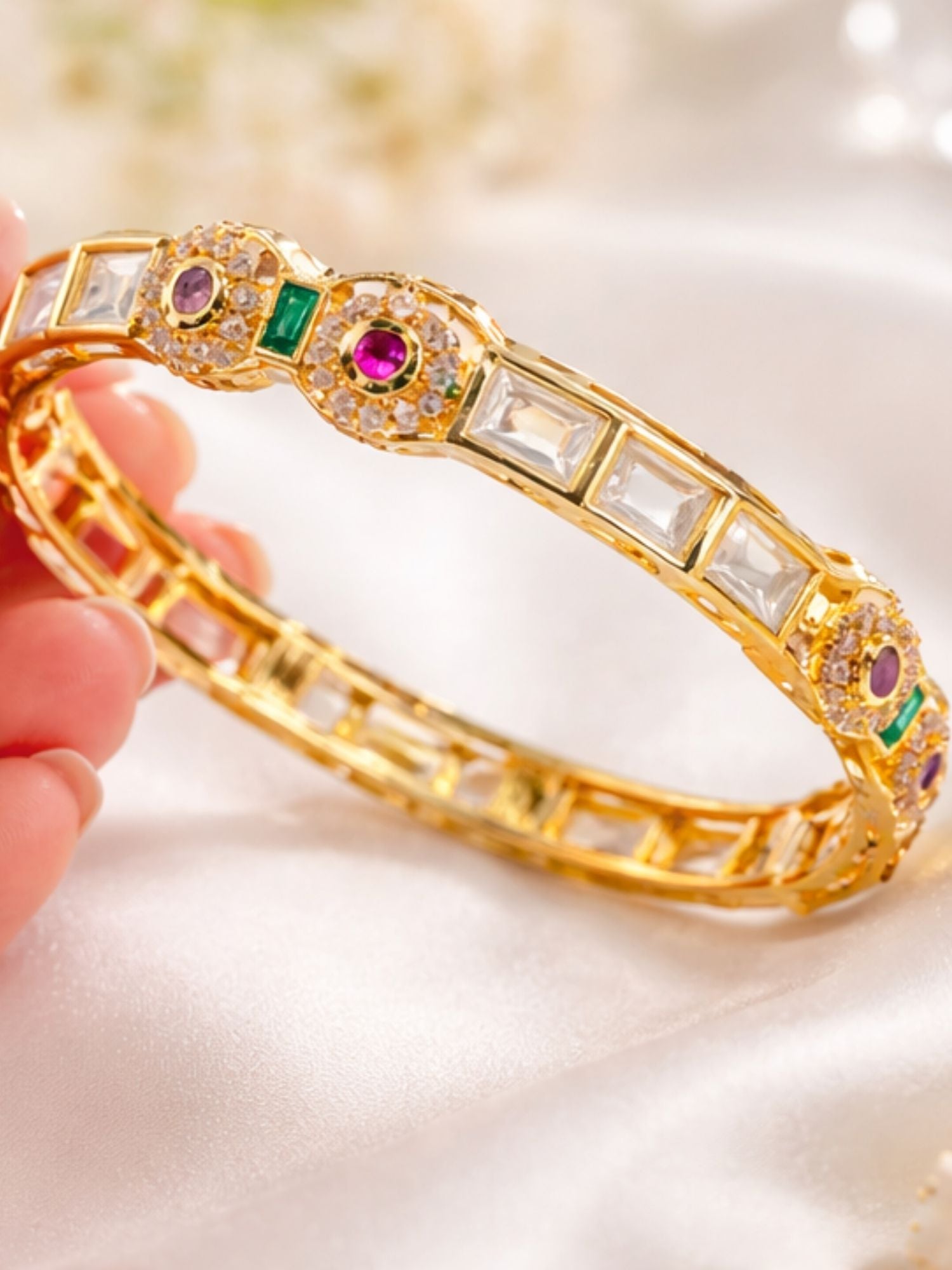 Abdesigns Gold Plated Antique Polki Moissanite Bangles
