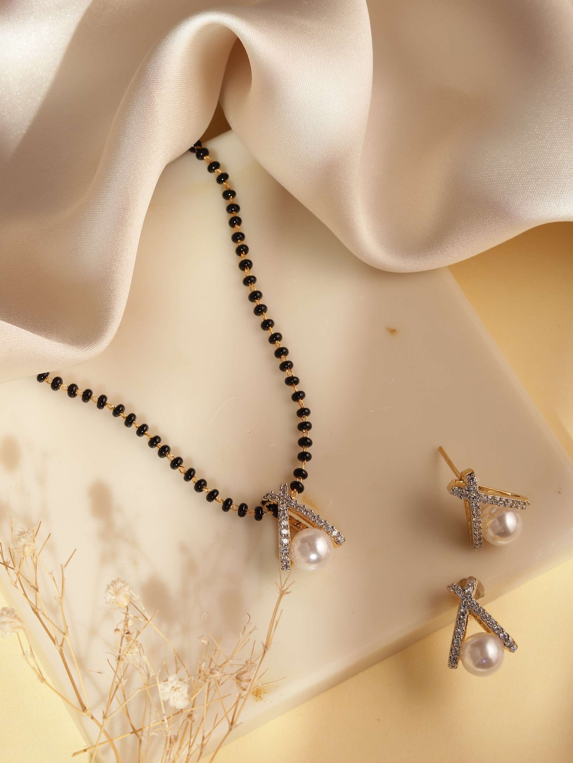 Mangalsutra With Earring 
