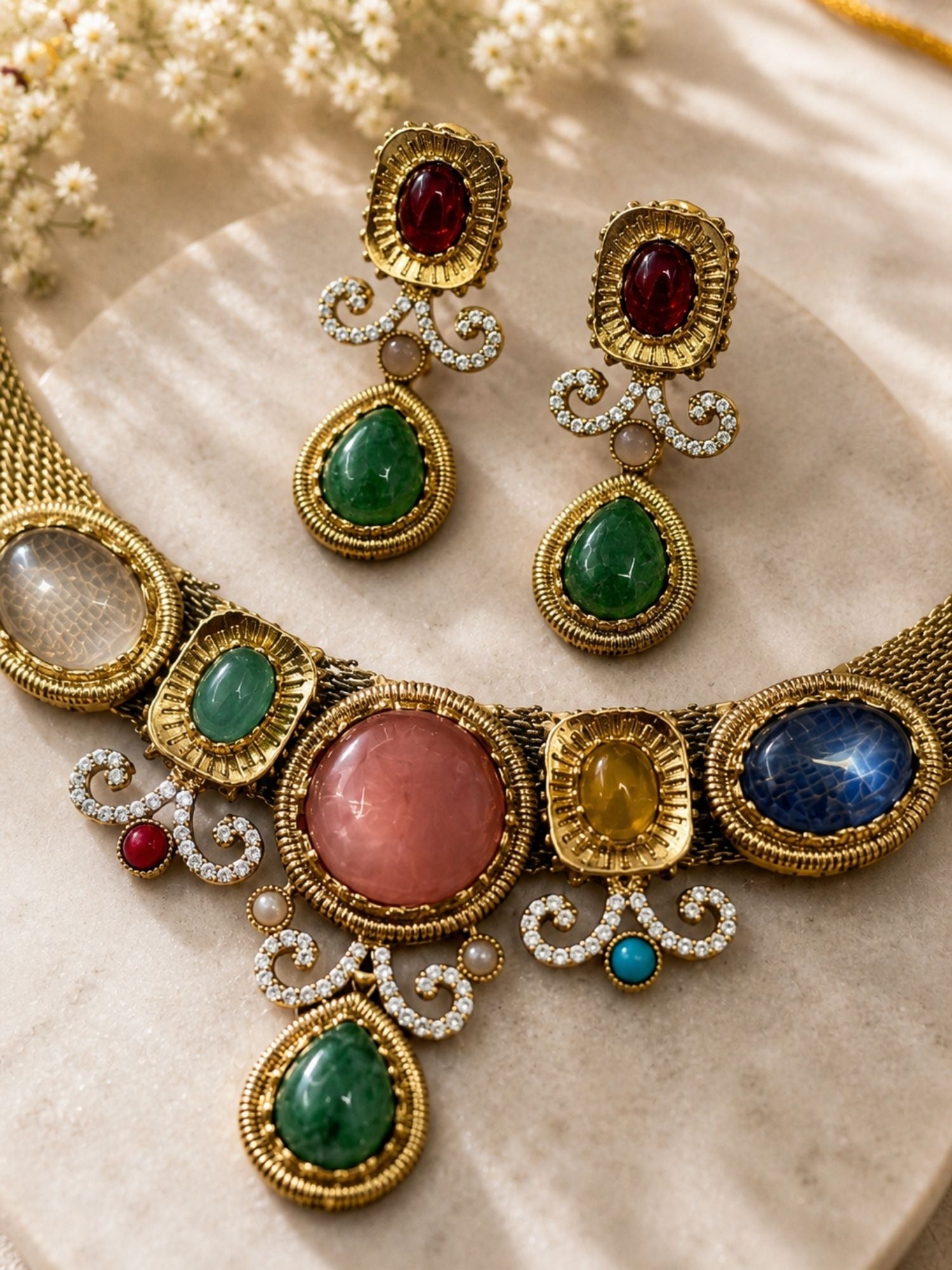 Victorian gold plated multicolour necklace set with earrings - view 4
