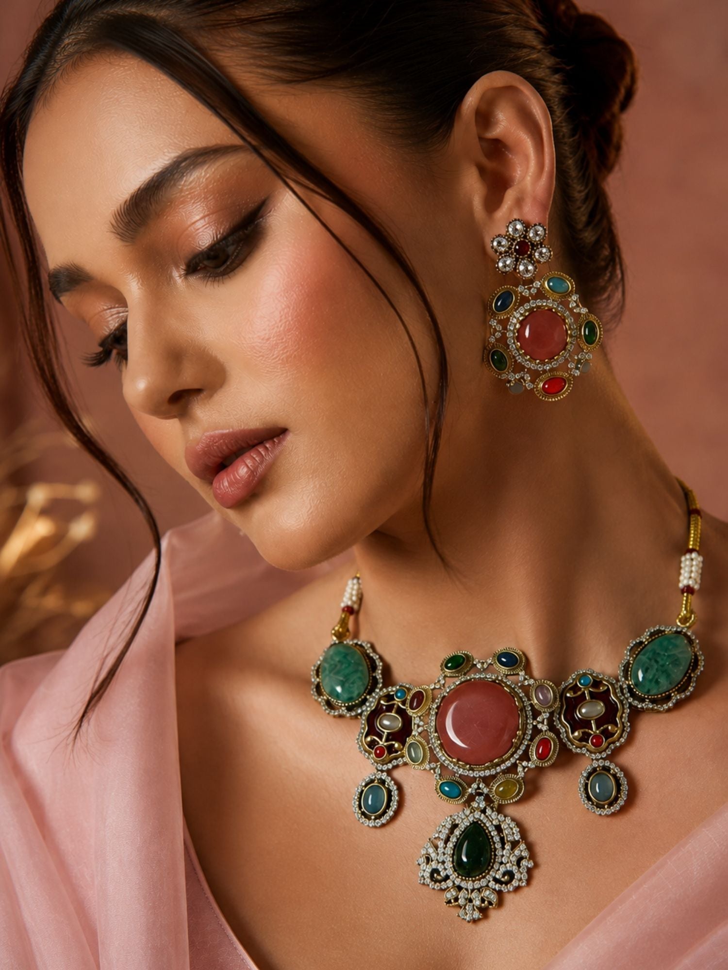 gold Victorian multicolor gemstone necklace set presentation