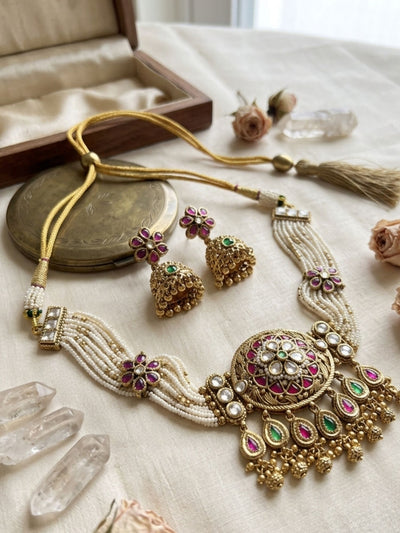 Abdesigns Floral Pattern Gold Choker Necklace Set