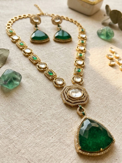 Abdesigns Emerald Green Long Polki Necklace Set