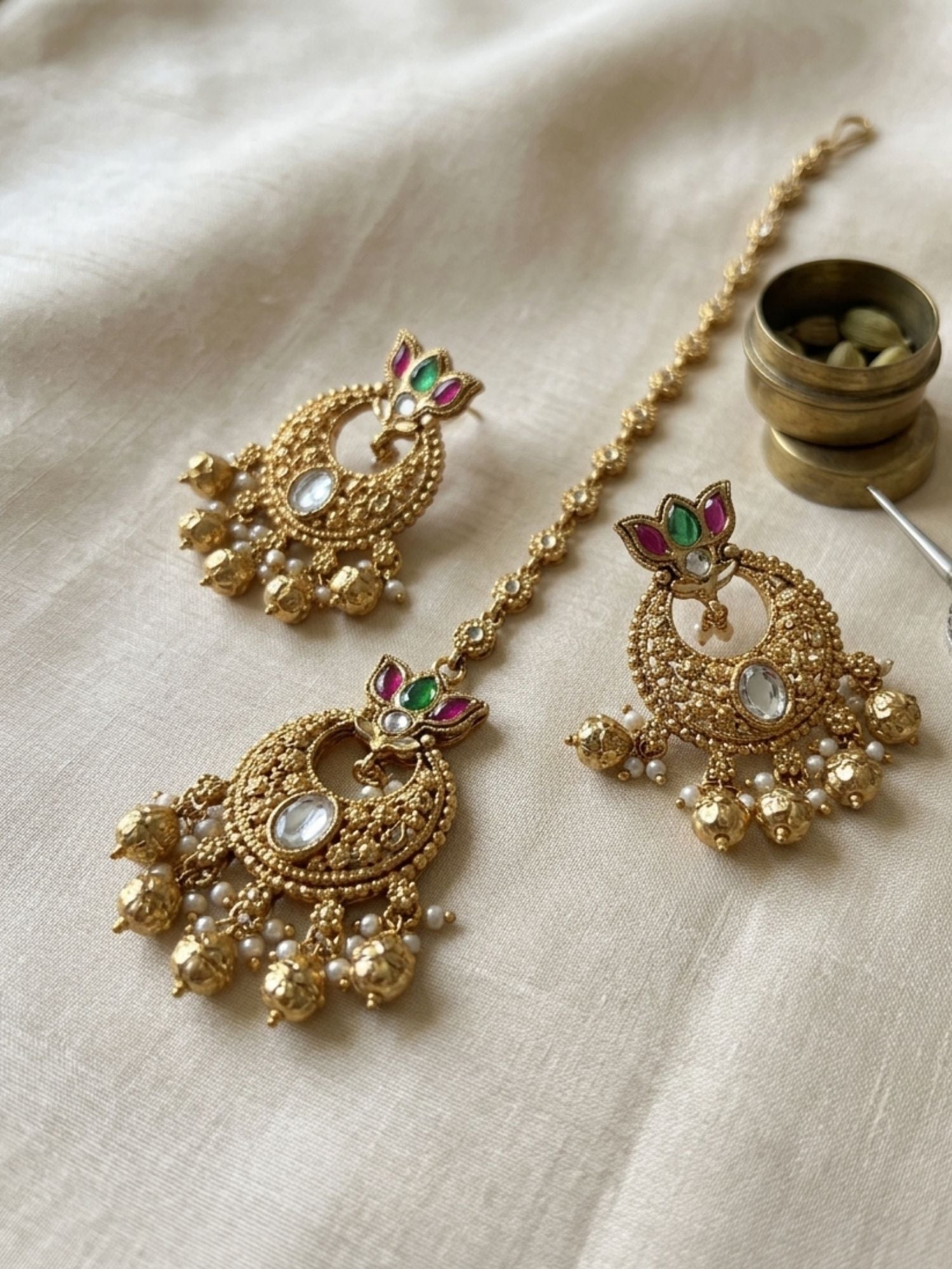 Abdesigns Traditional Gold Temple Jewelry Set with Maang Tikka