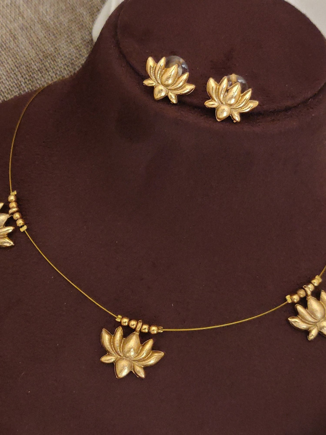 Abdesigns Gold Plated Lotus Necklace Set
