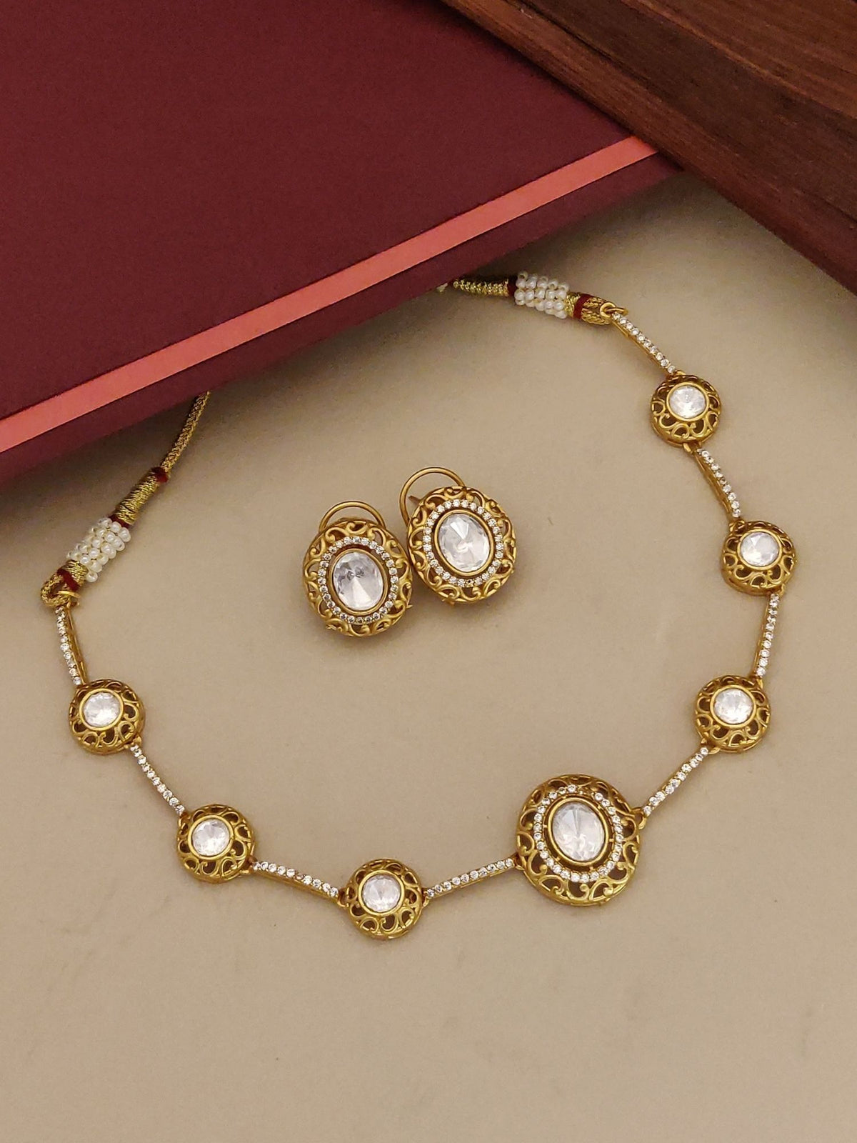White Kundan Polki necklace set, antique gold plated statement neckpiece