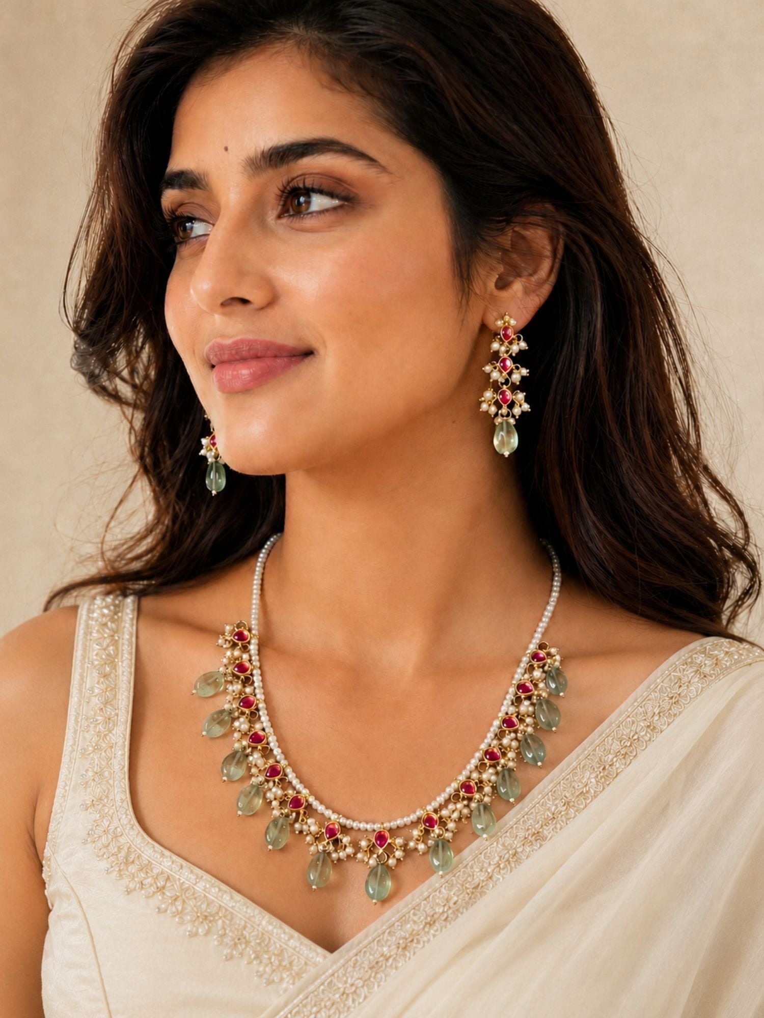 Gold plated pink Kundan necklace set with matching earrings – view 1