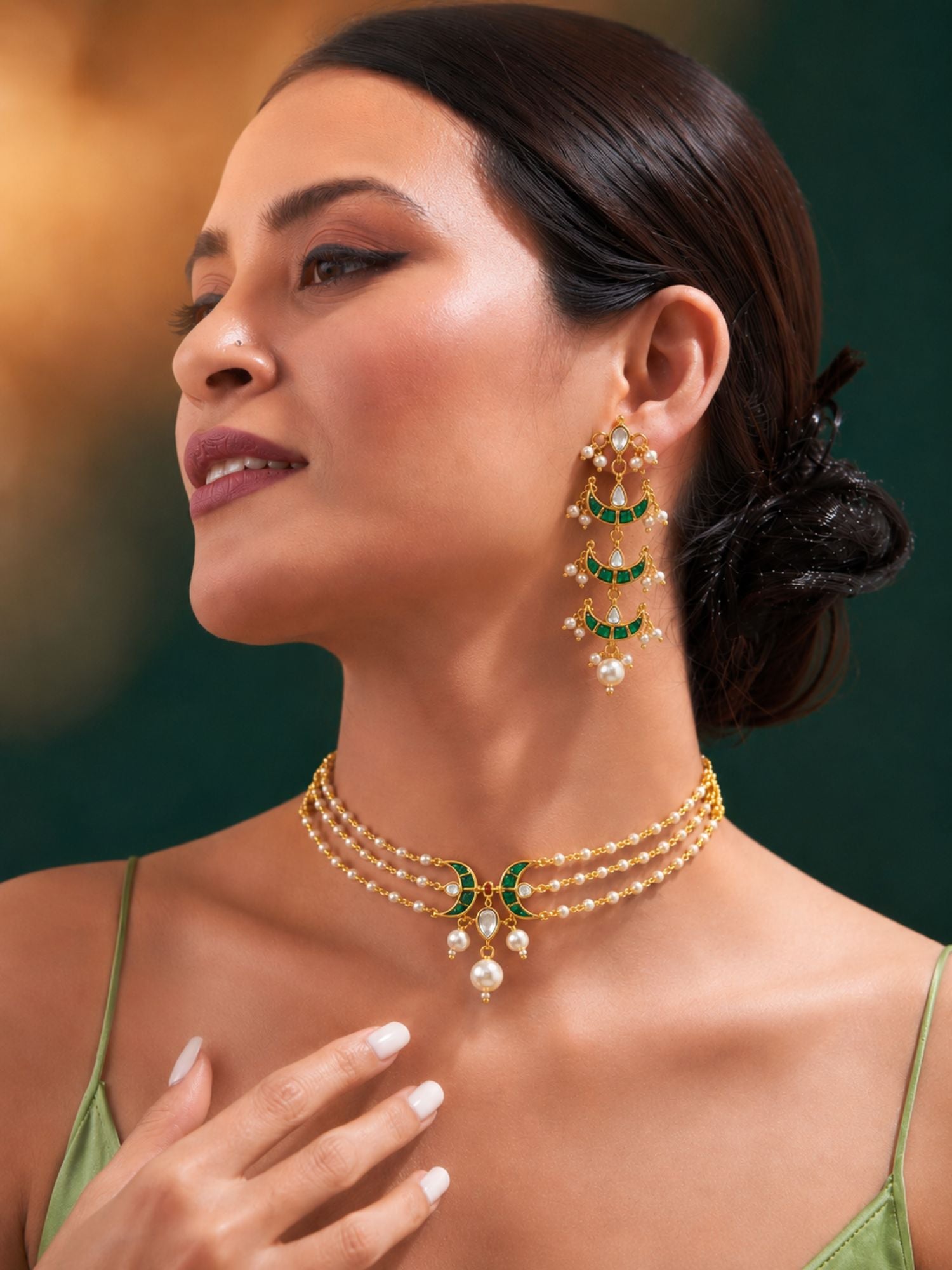 Gold Plated Kundan Chand Pearl Choker Necklace Set with Earrings