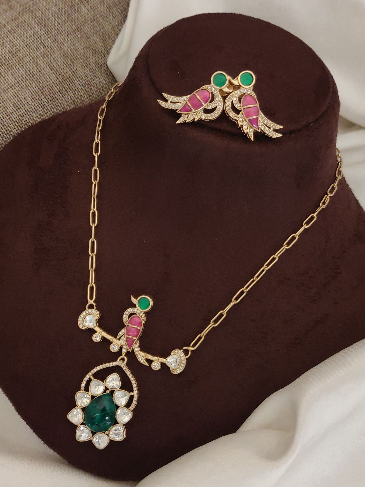 Abdesigns Gold Plated Parrot Pendant Set