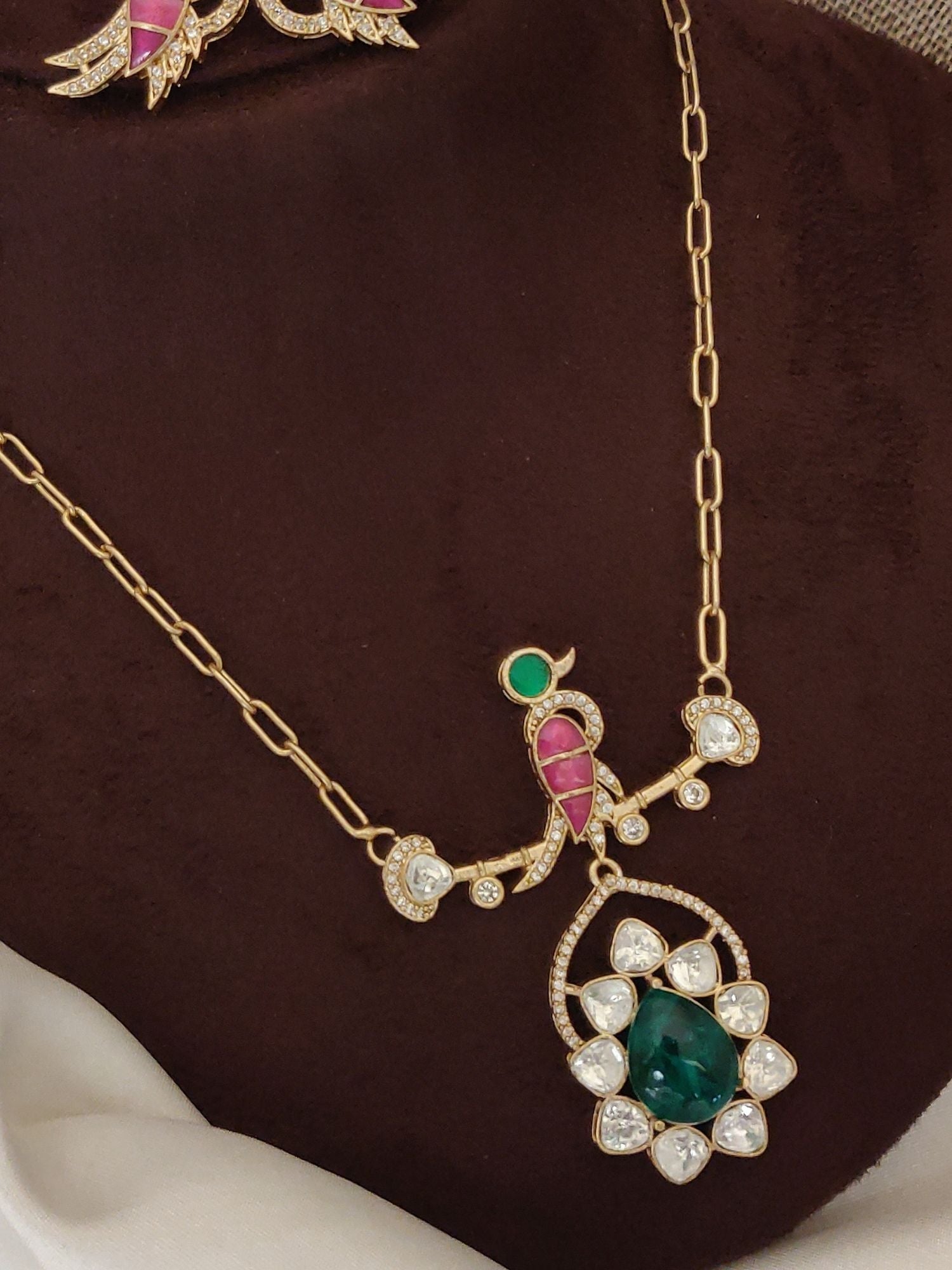 Abdesigns Gold Plated Parrot Pendant Set