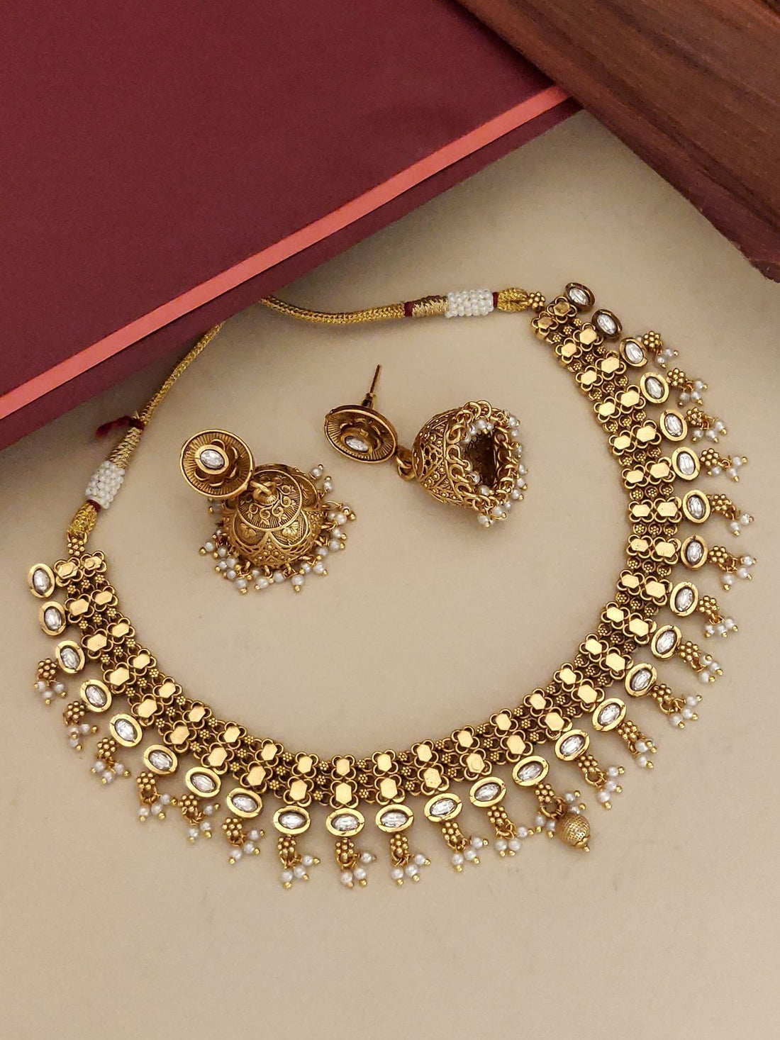 Abdesignsjewellery traditional Indian necklace earrings set gold kundan choker with pearl drops and jhumka earrings