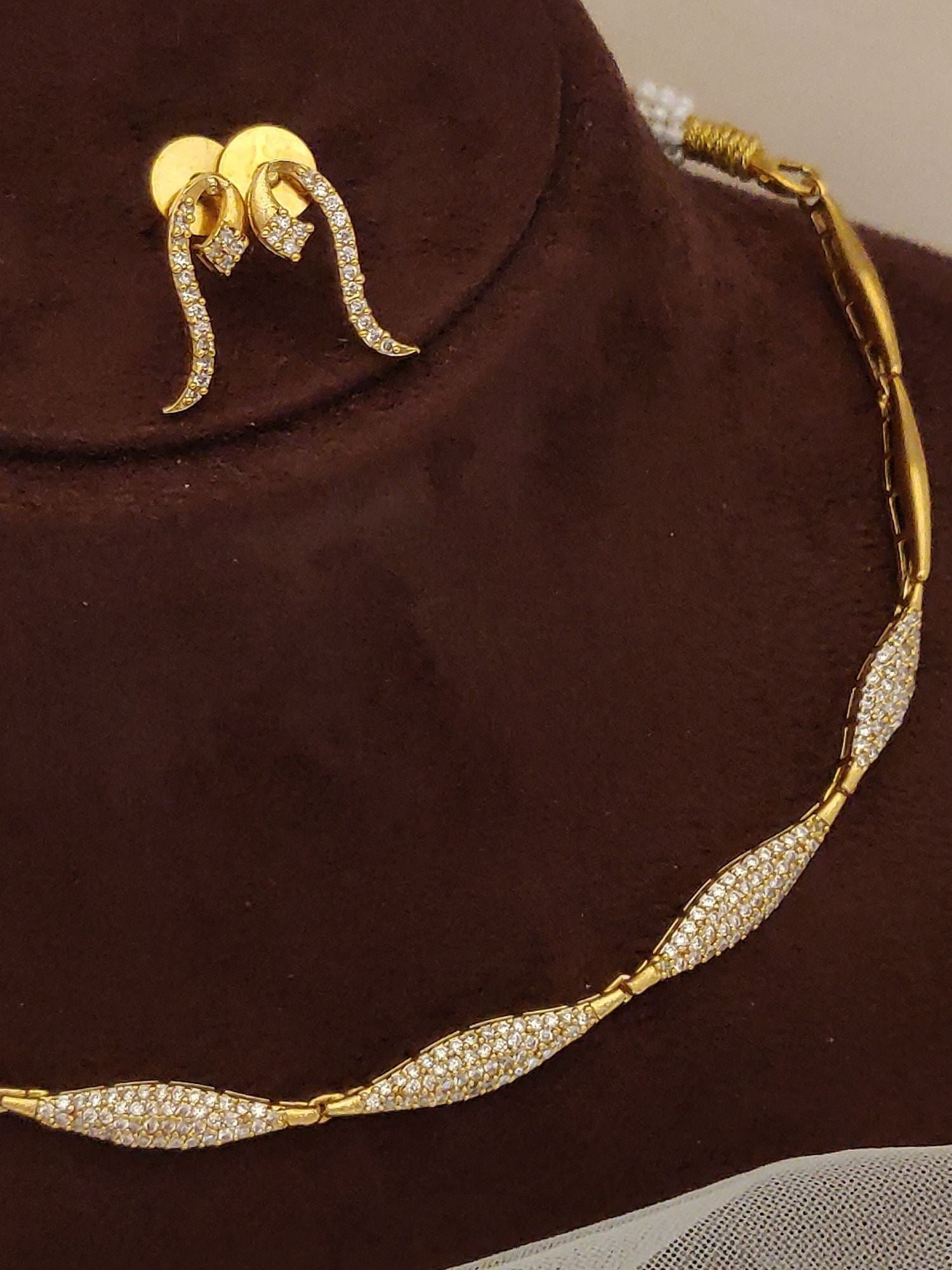 Abdesigns Gold Plated Single Line Necklace Set