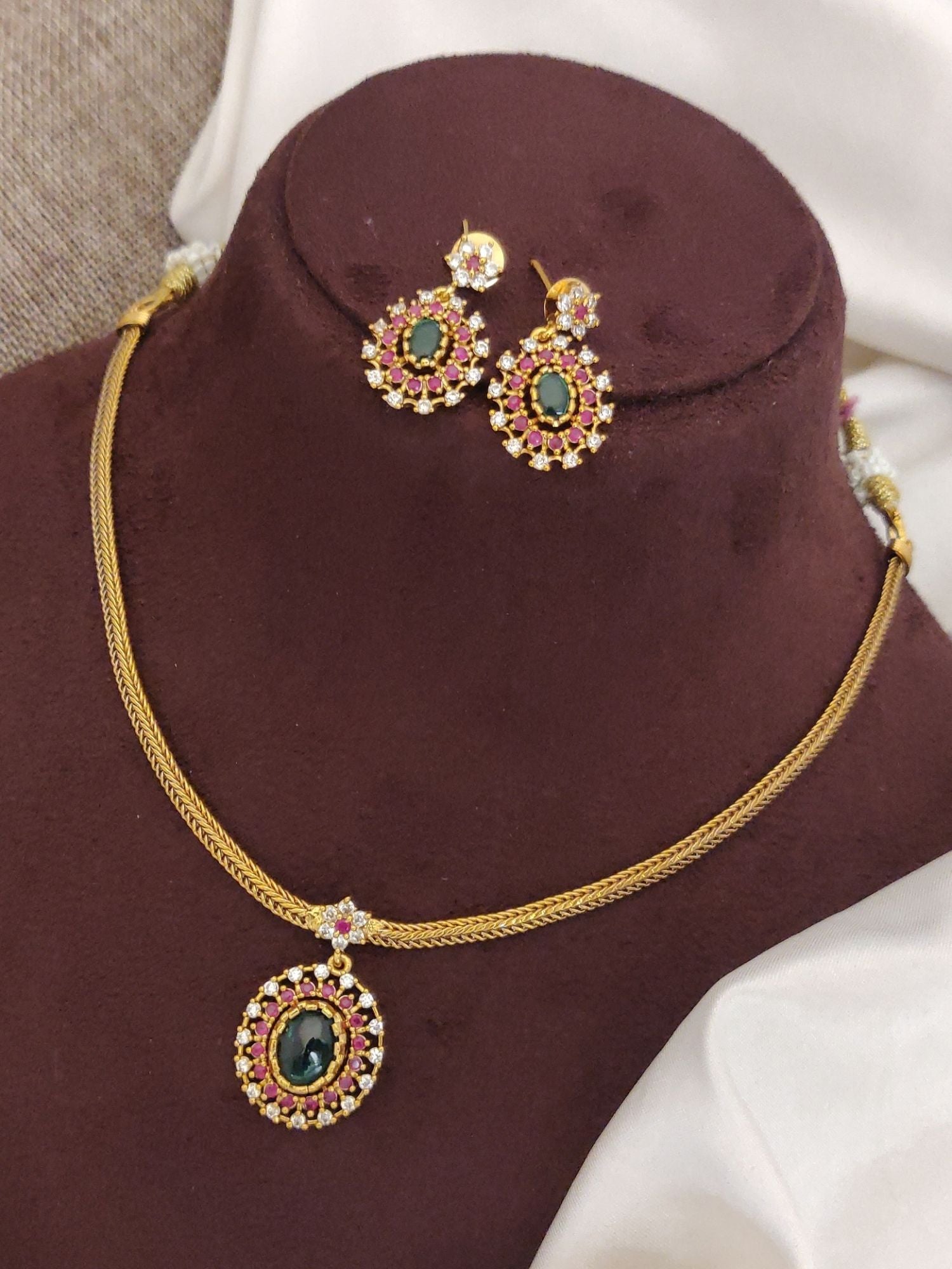 Abdesigns Gold Plated Single Line Necklace Set