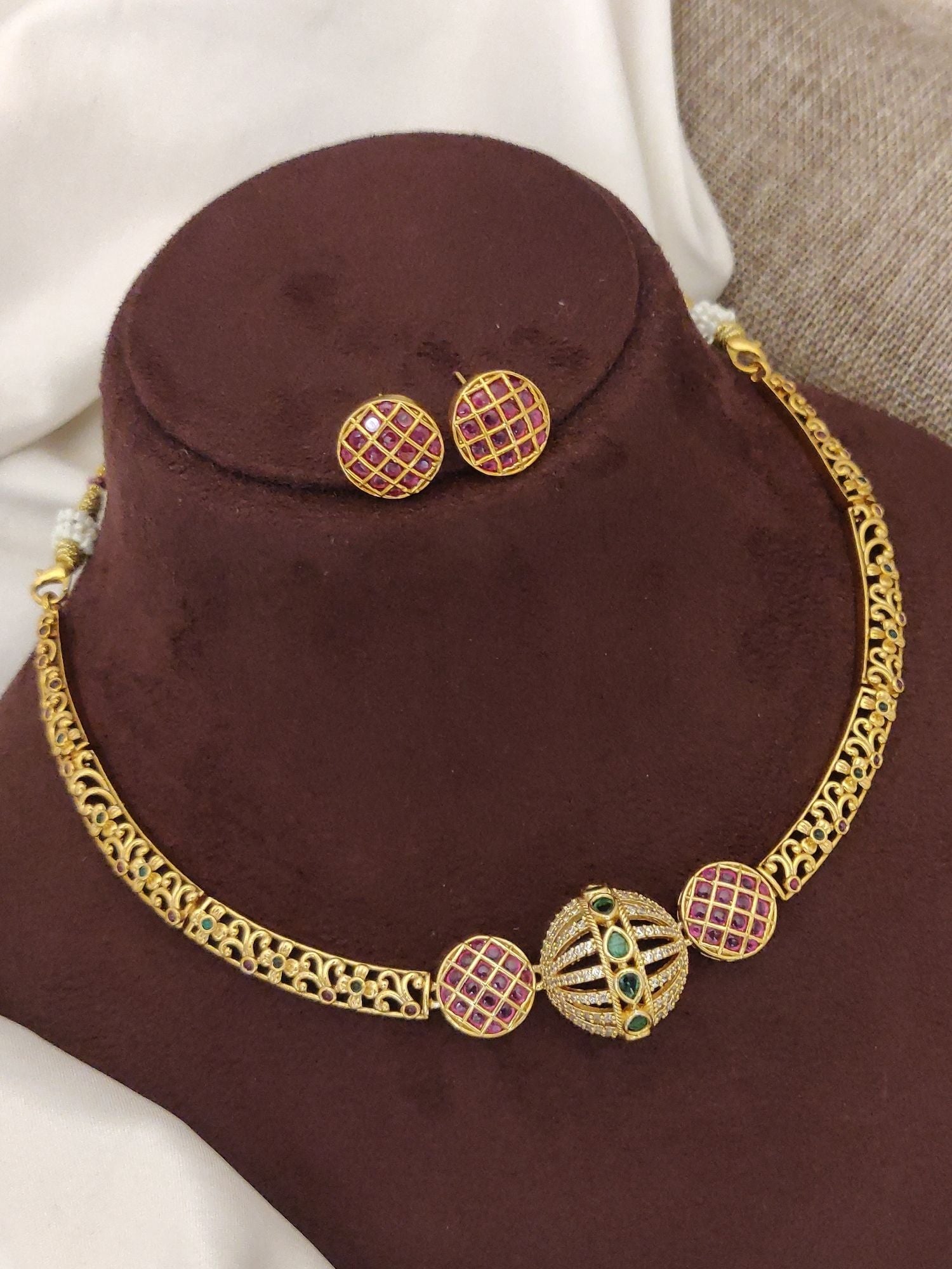 Abdesigns Gold Plated KempStone Necklace Set