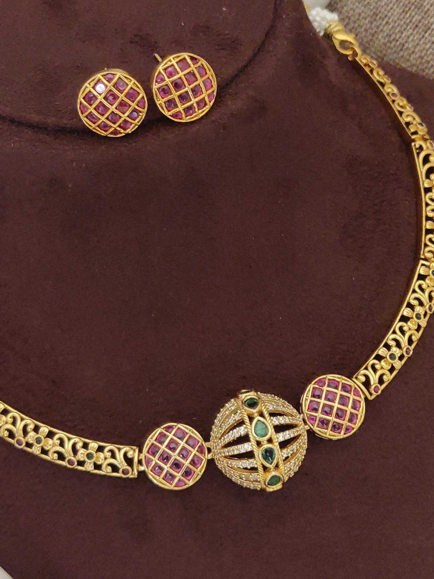 Abdesigns Gold Plated KempStone Necklace Set