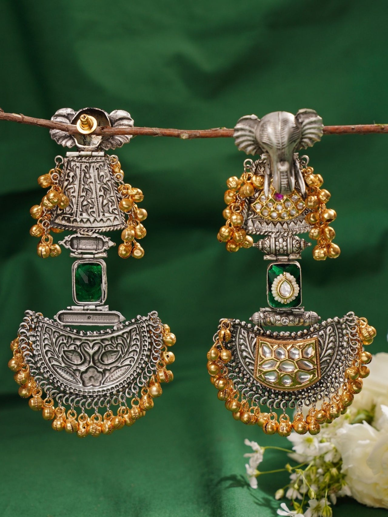 Earring 