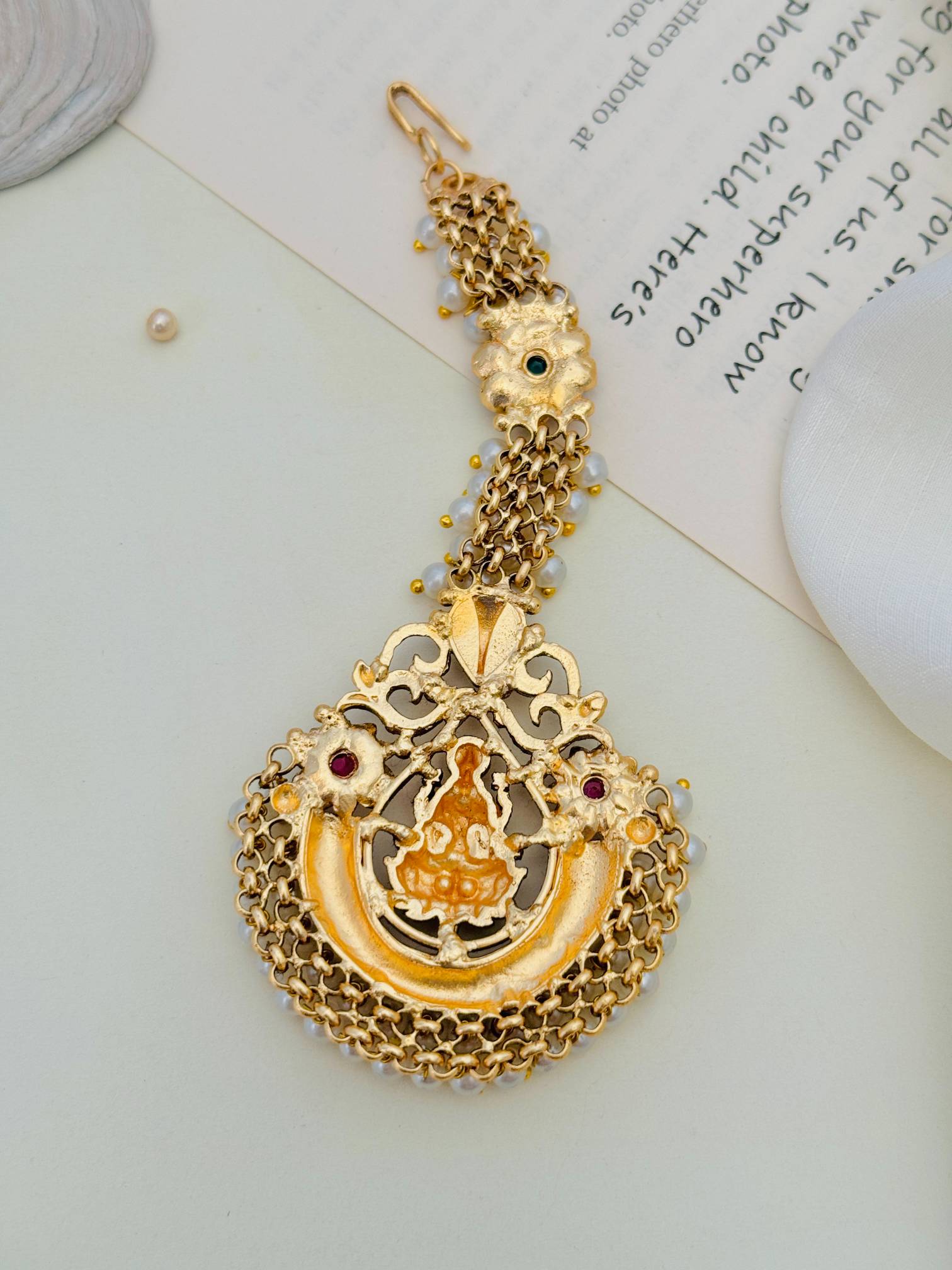 South Indian Temple Jewellery Maang Tikka with Pearl Detailing