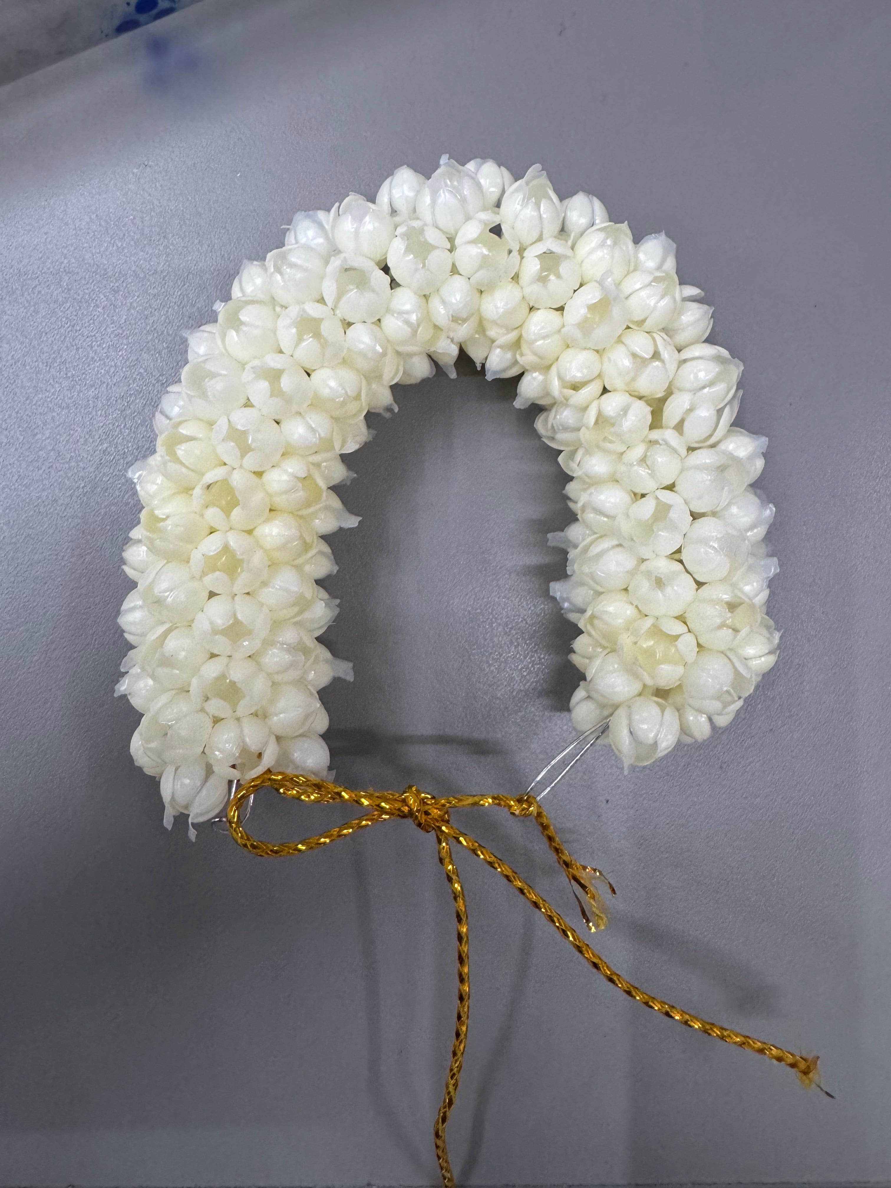Artificial Mogra Gajra in Floral Fabric – Hair Bun | Abdesigns