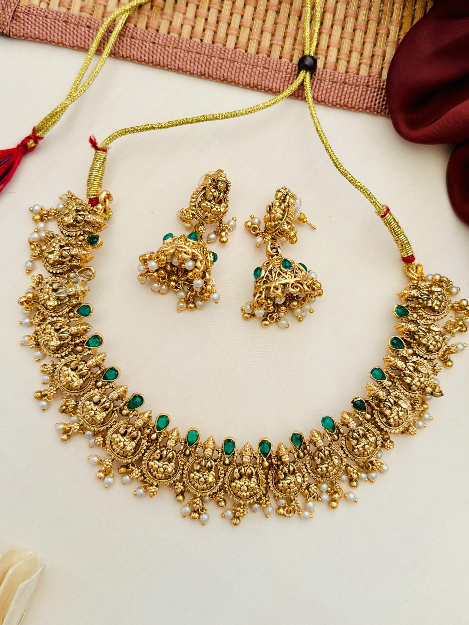 Necklace Set 