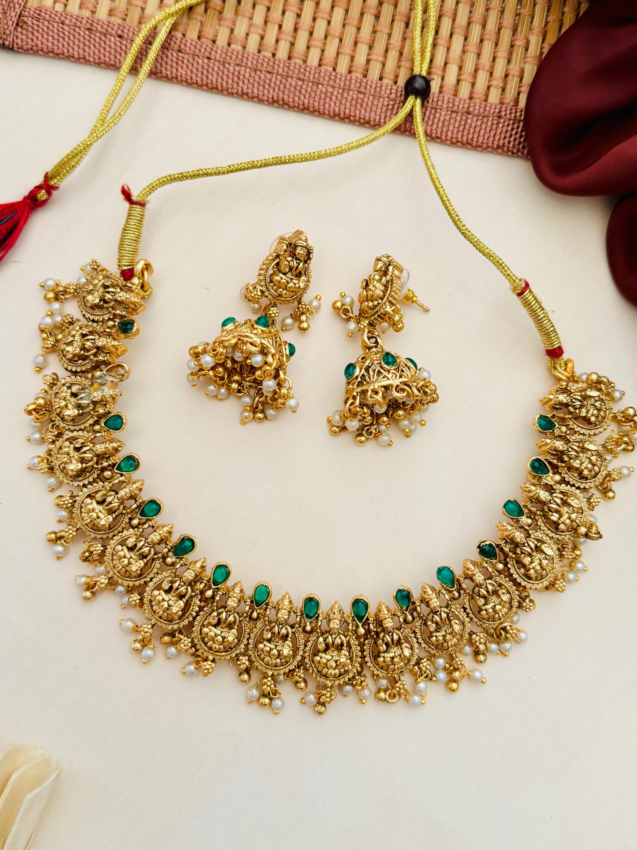 Necklace Set 