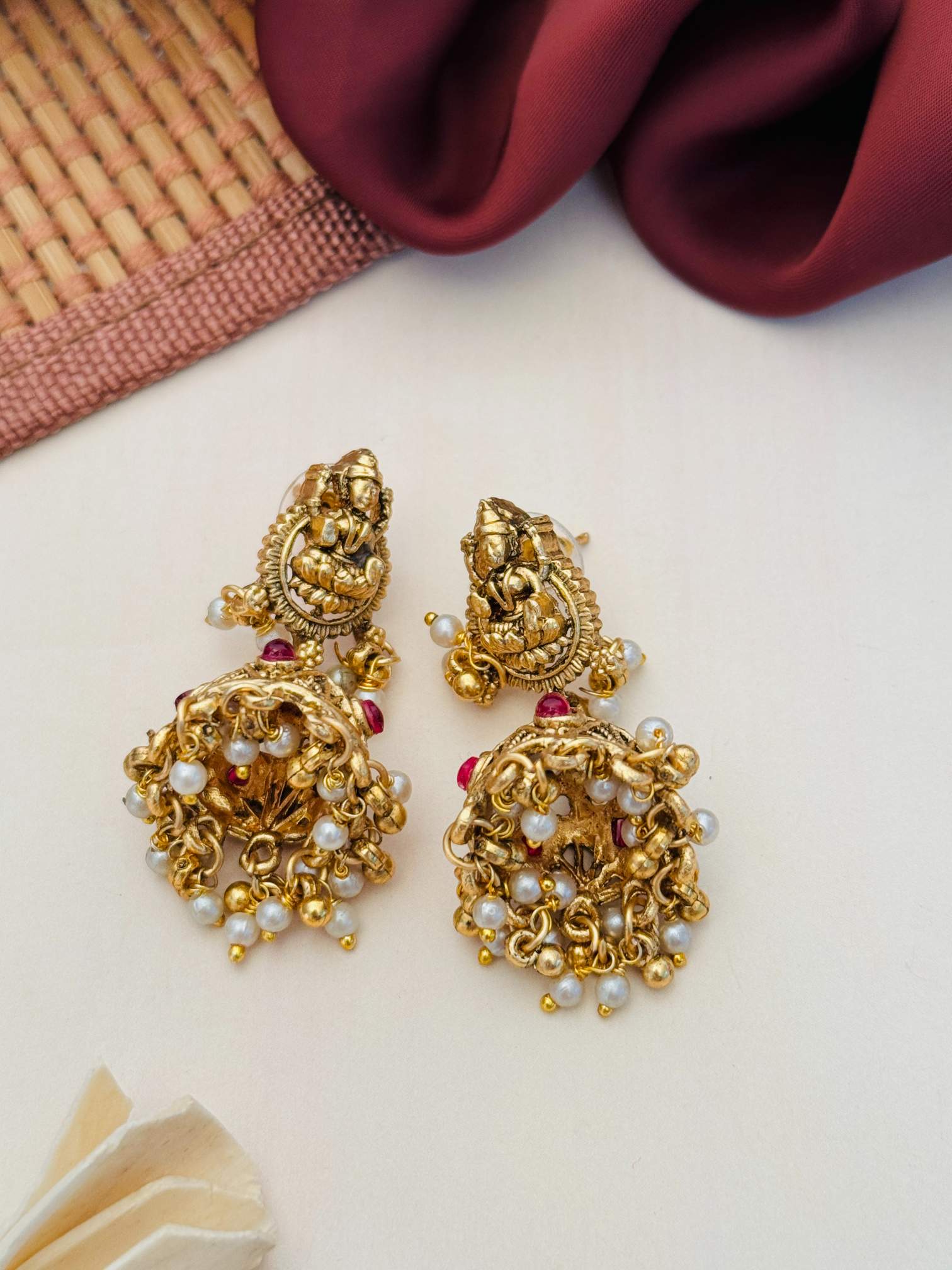 Buy Necklace Online 