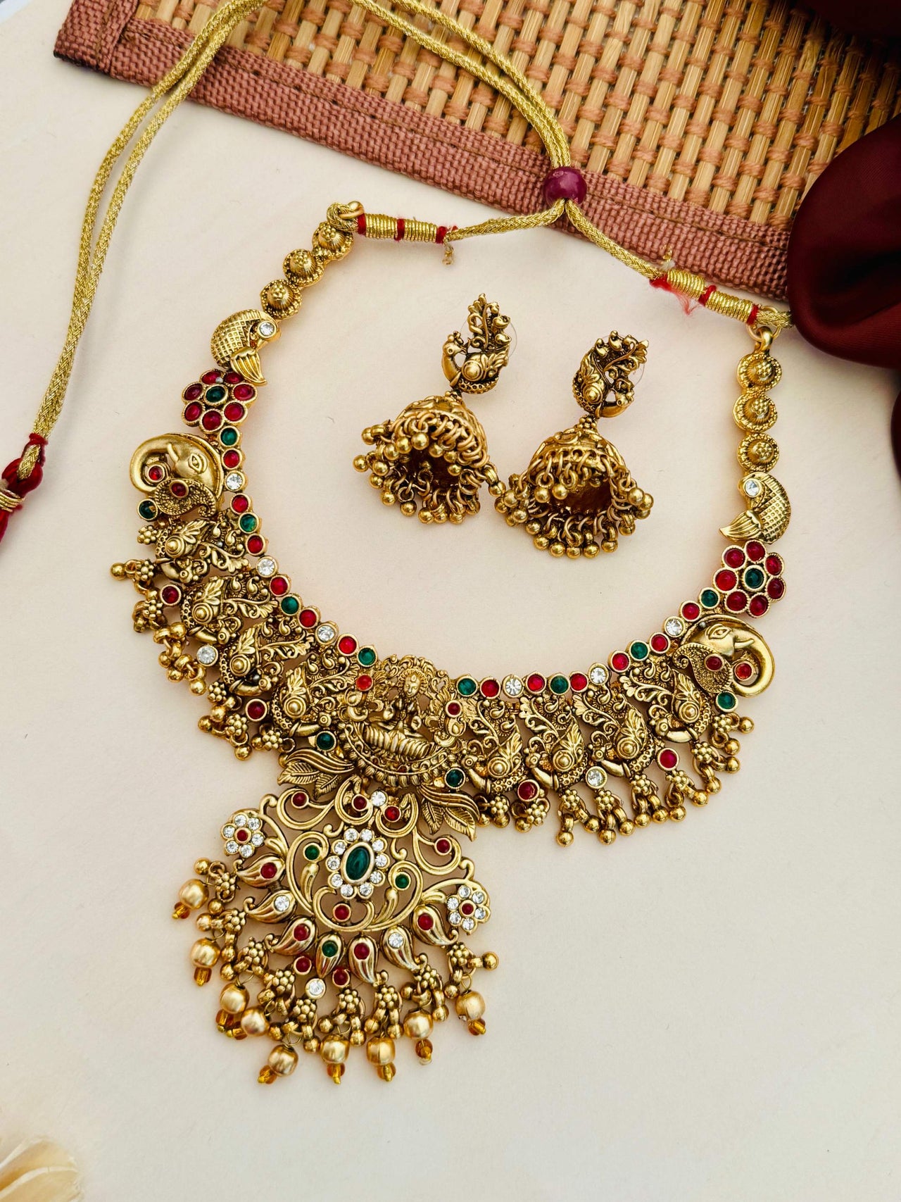 Necklace Set